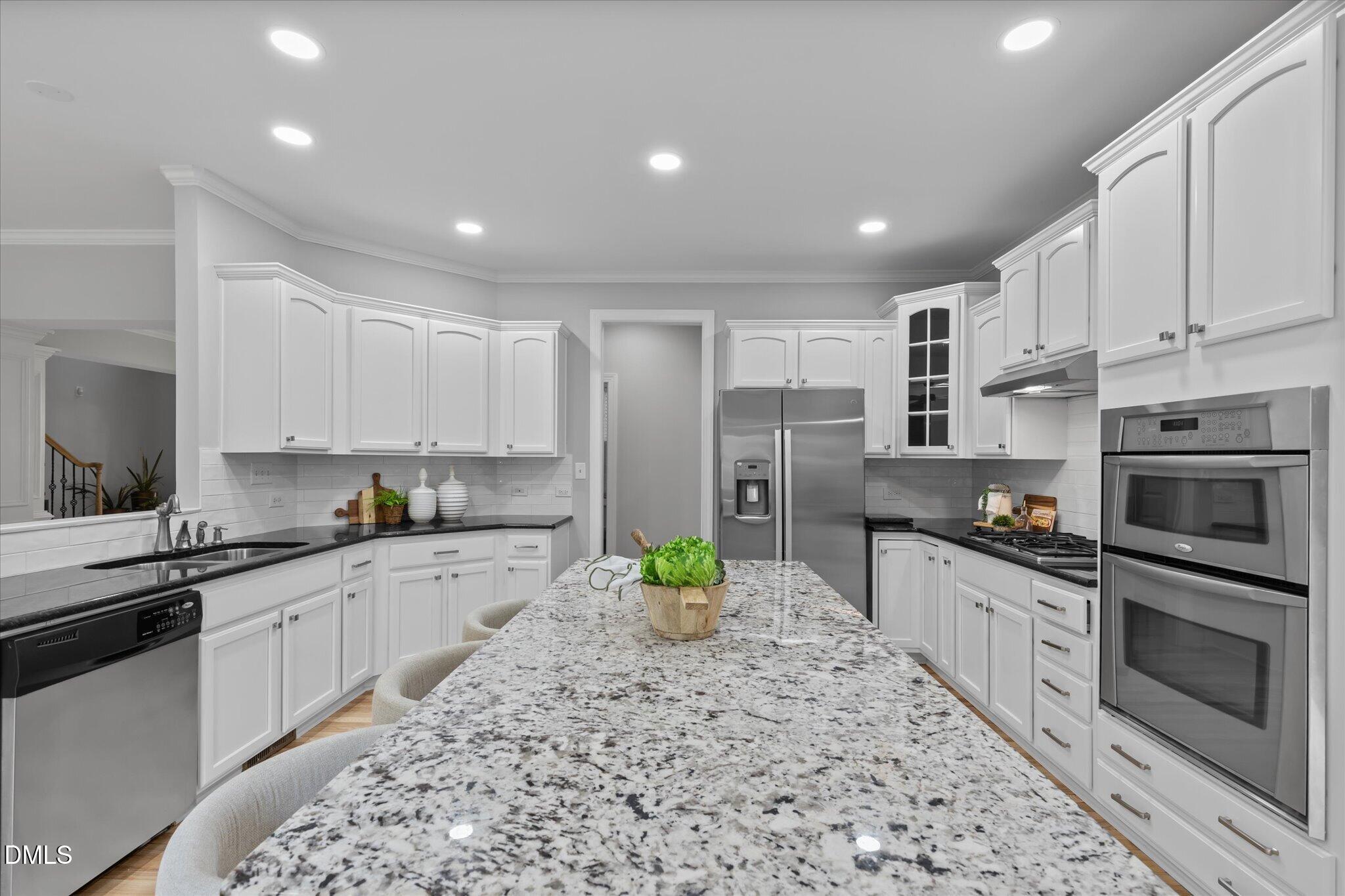 1019 Bianco Drive Property Photo 12
