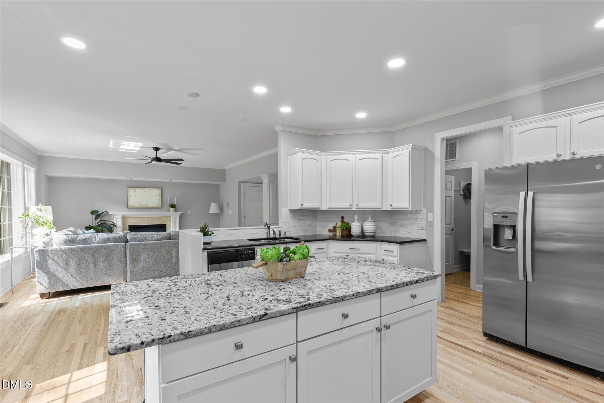 1019 Bianco Drive Property Photo 15