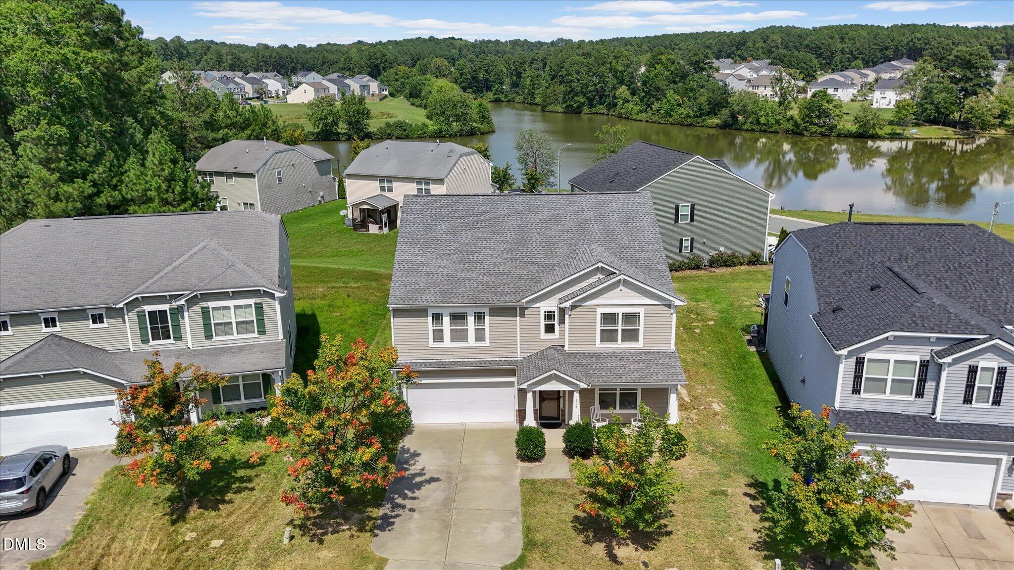 127 Rosebud Lane Property Photo 4