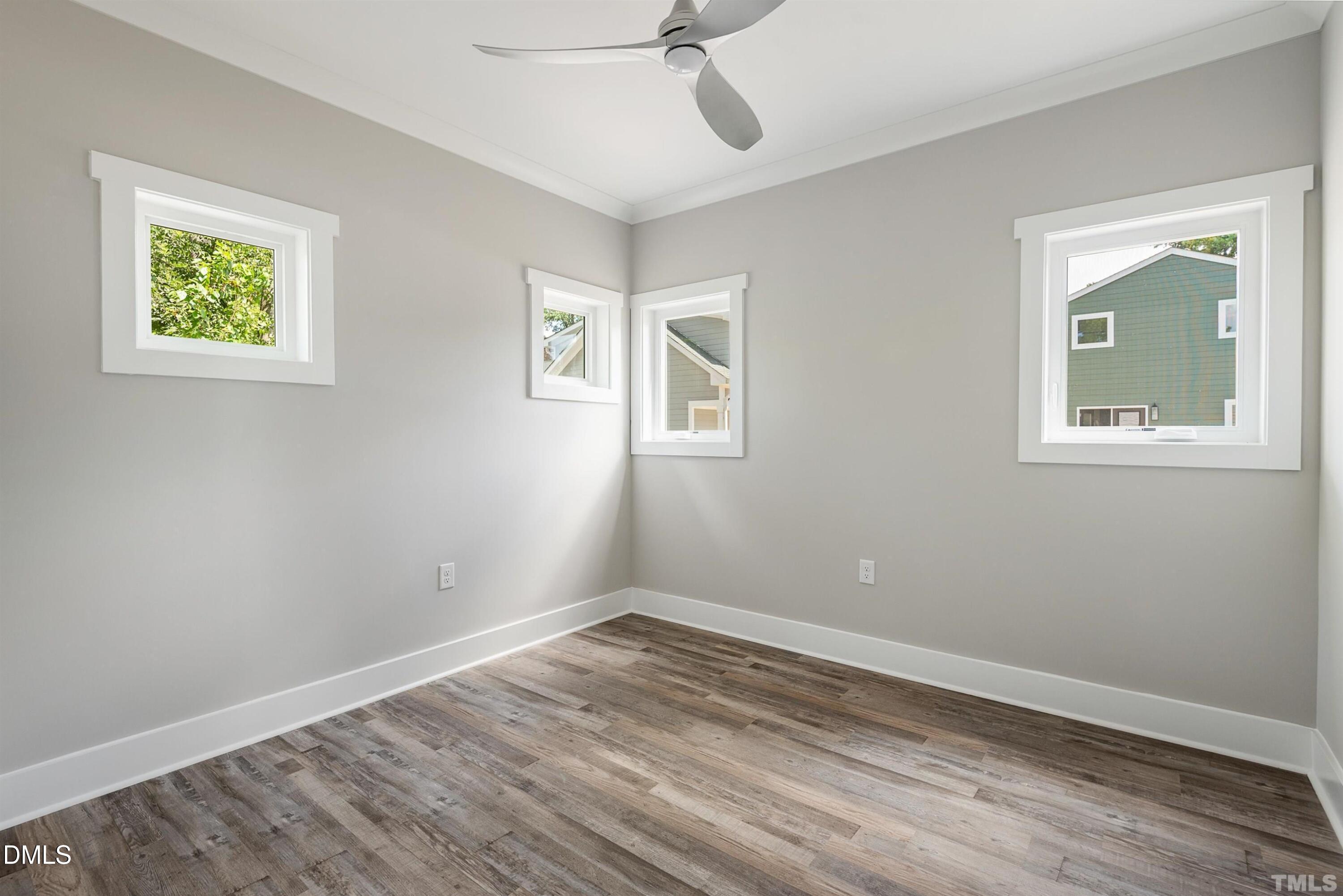715 Drew Street Property Photo 14