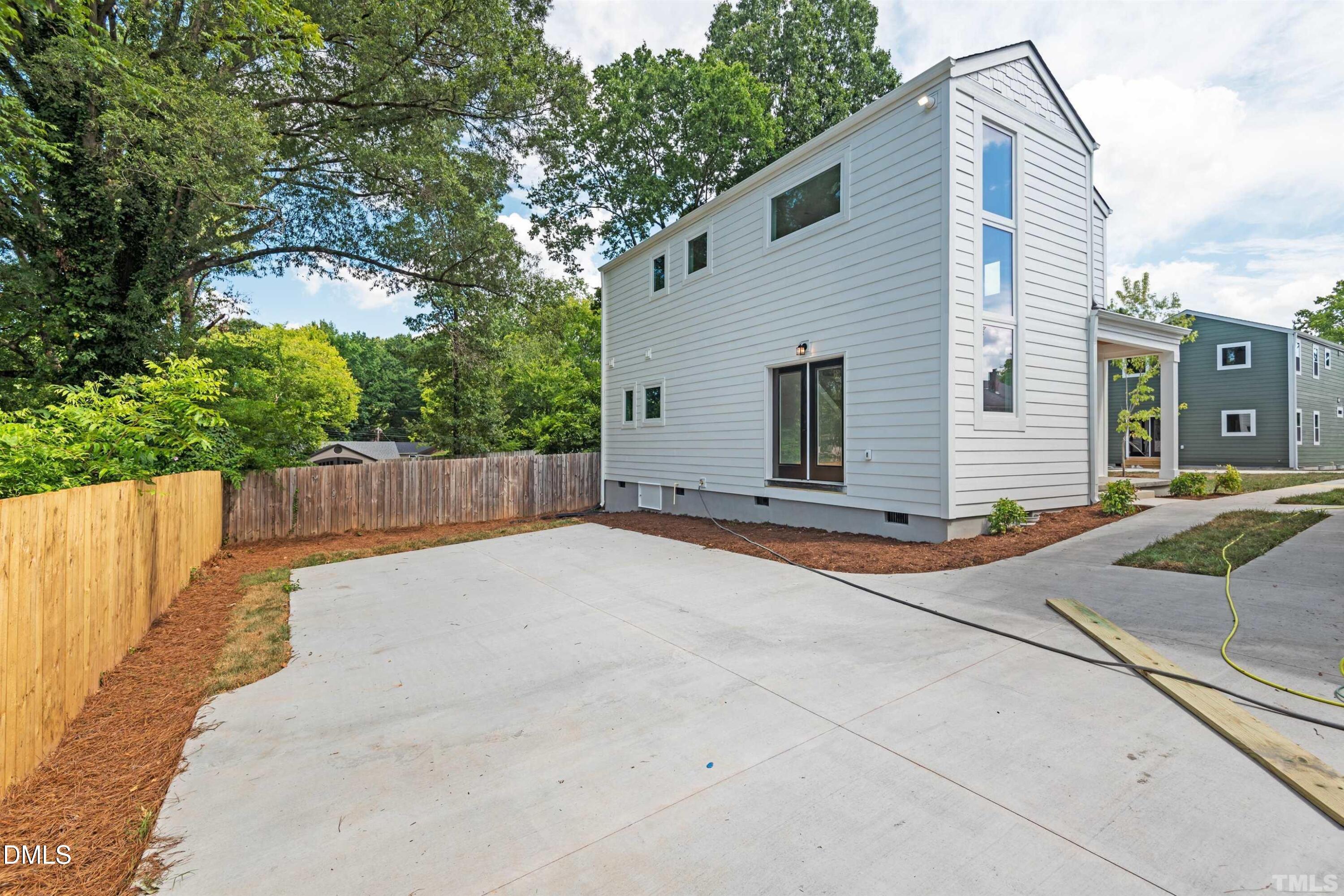 715 Drew Street Property Photo 22