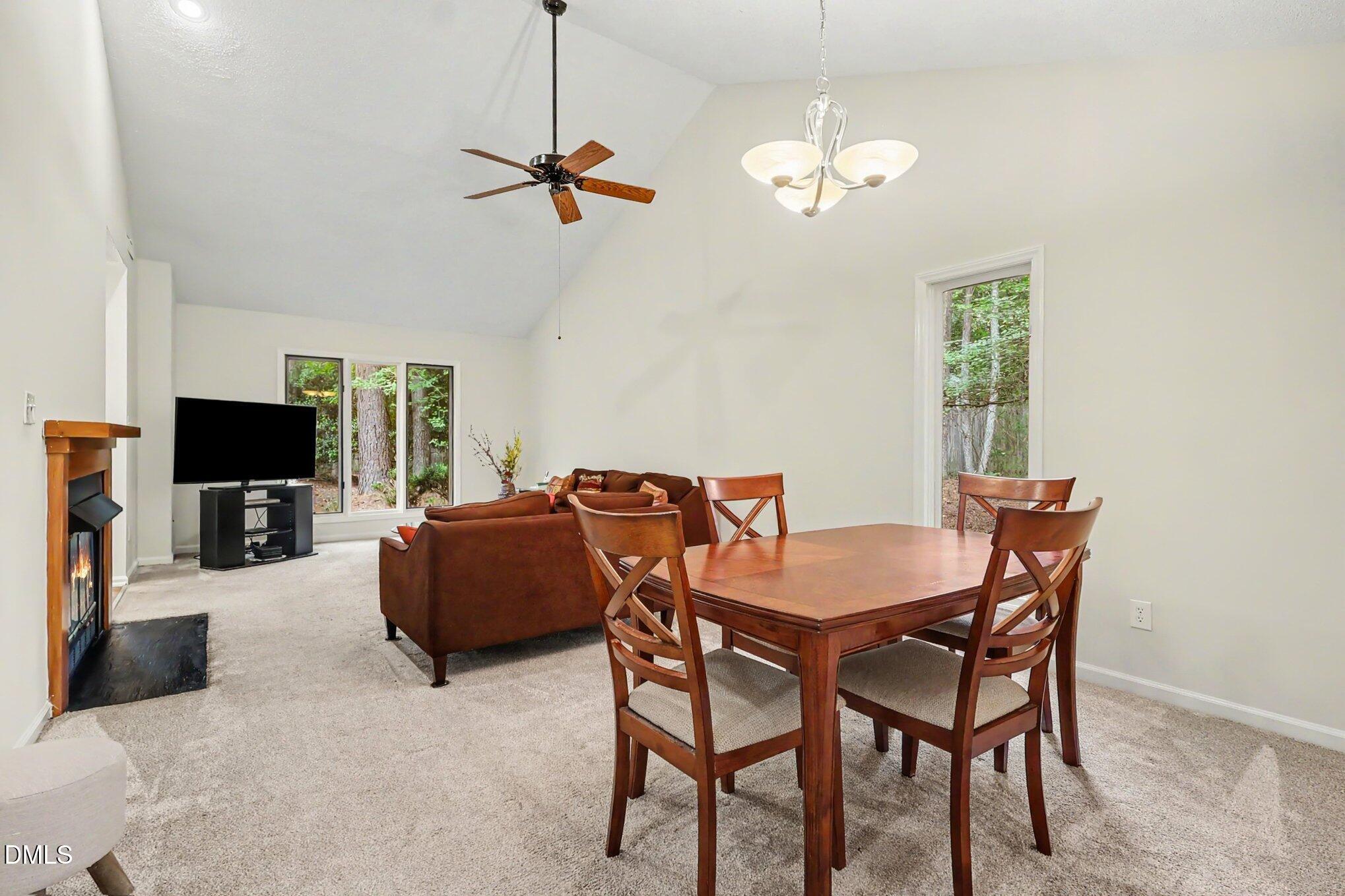 106 Old Stable Court Property Photo 8