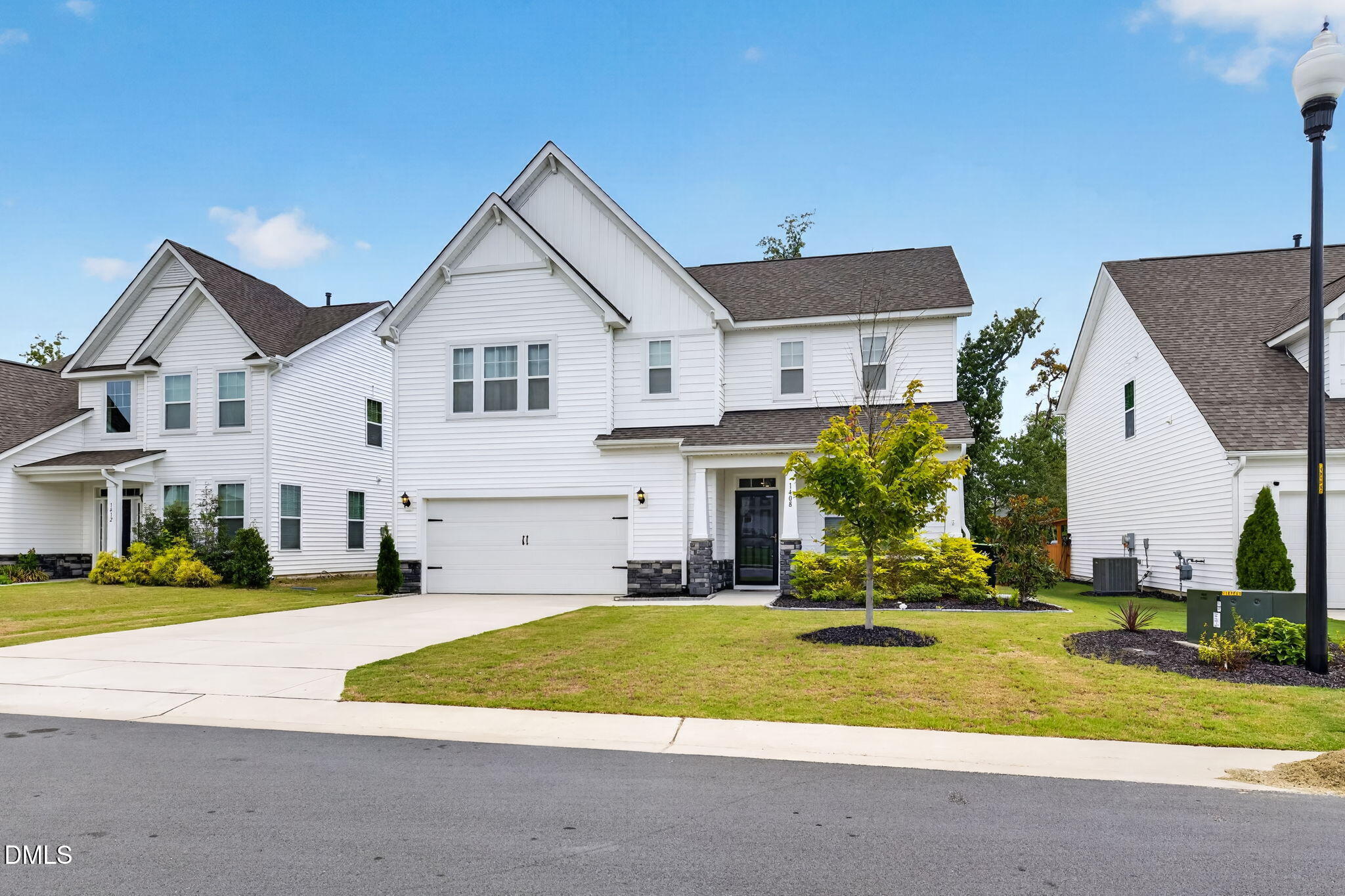 1408 Weavers Trace Drive Property Photo 2