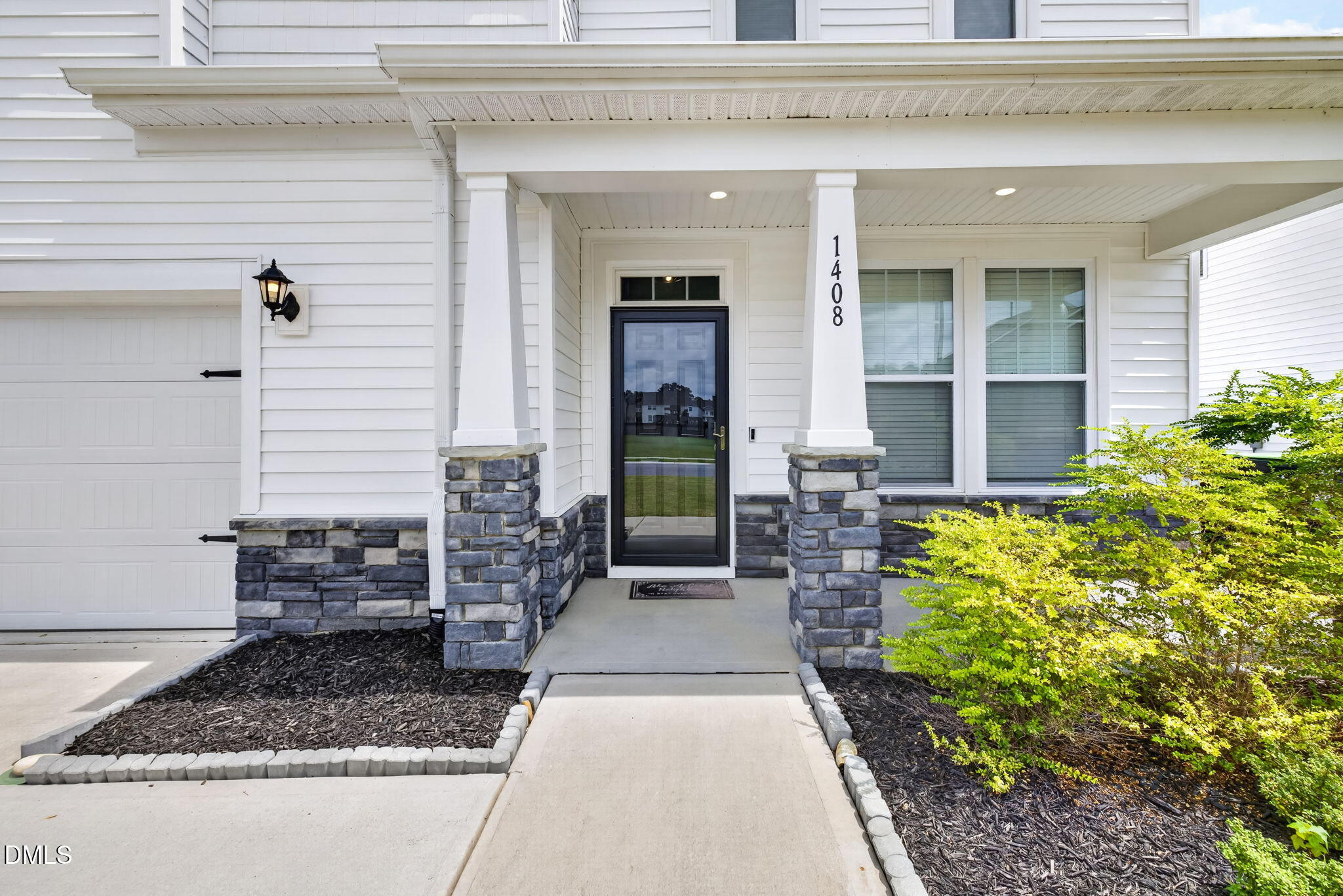 1408 Weavers Trace Drive Property Photo 3