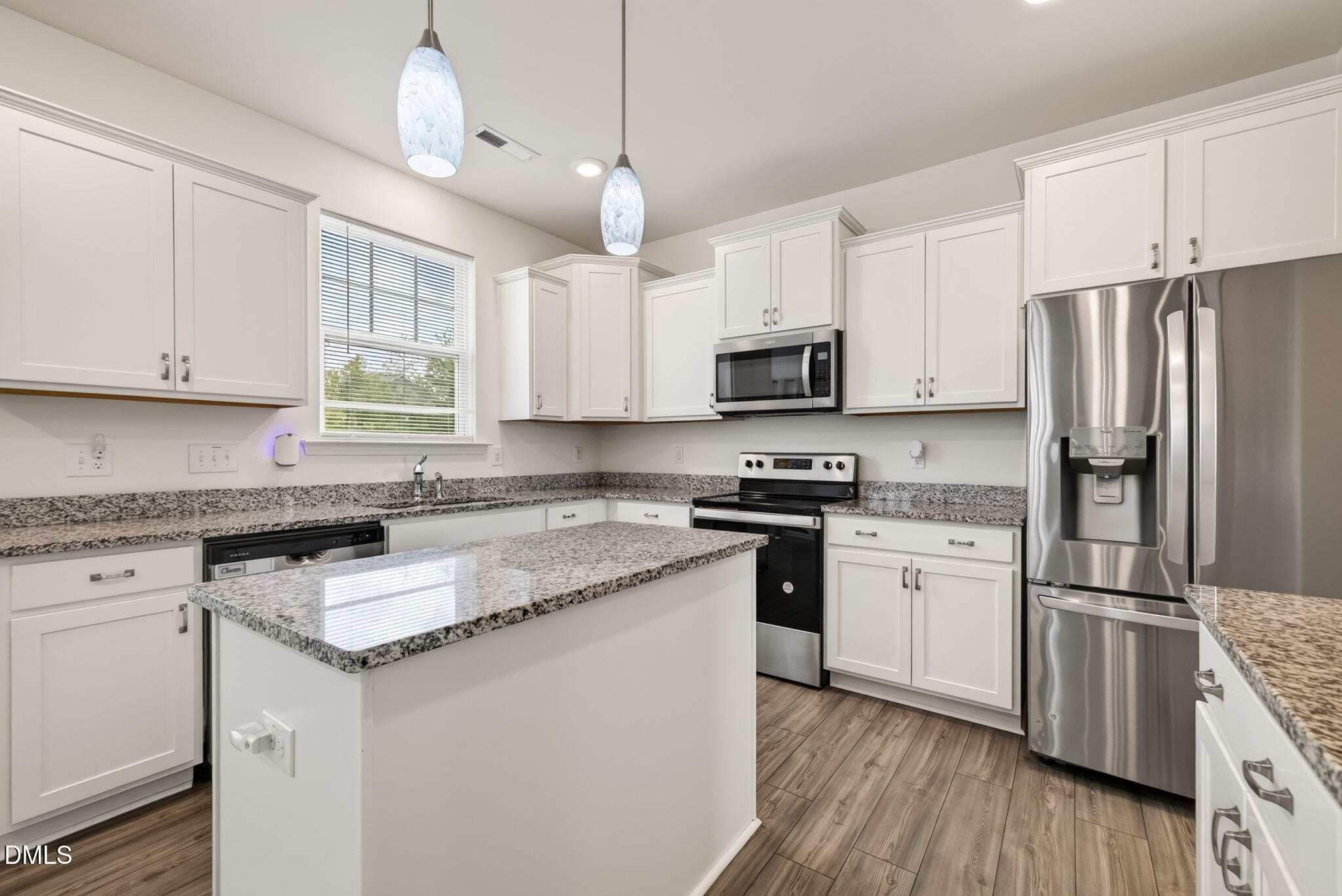 1408 Weavers Trace Drive Property Photo 8