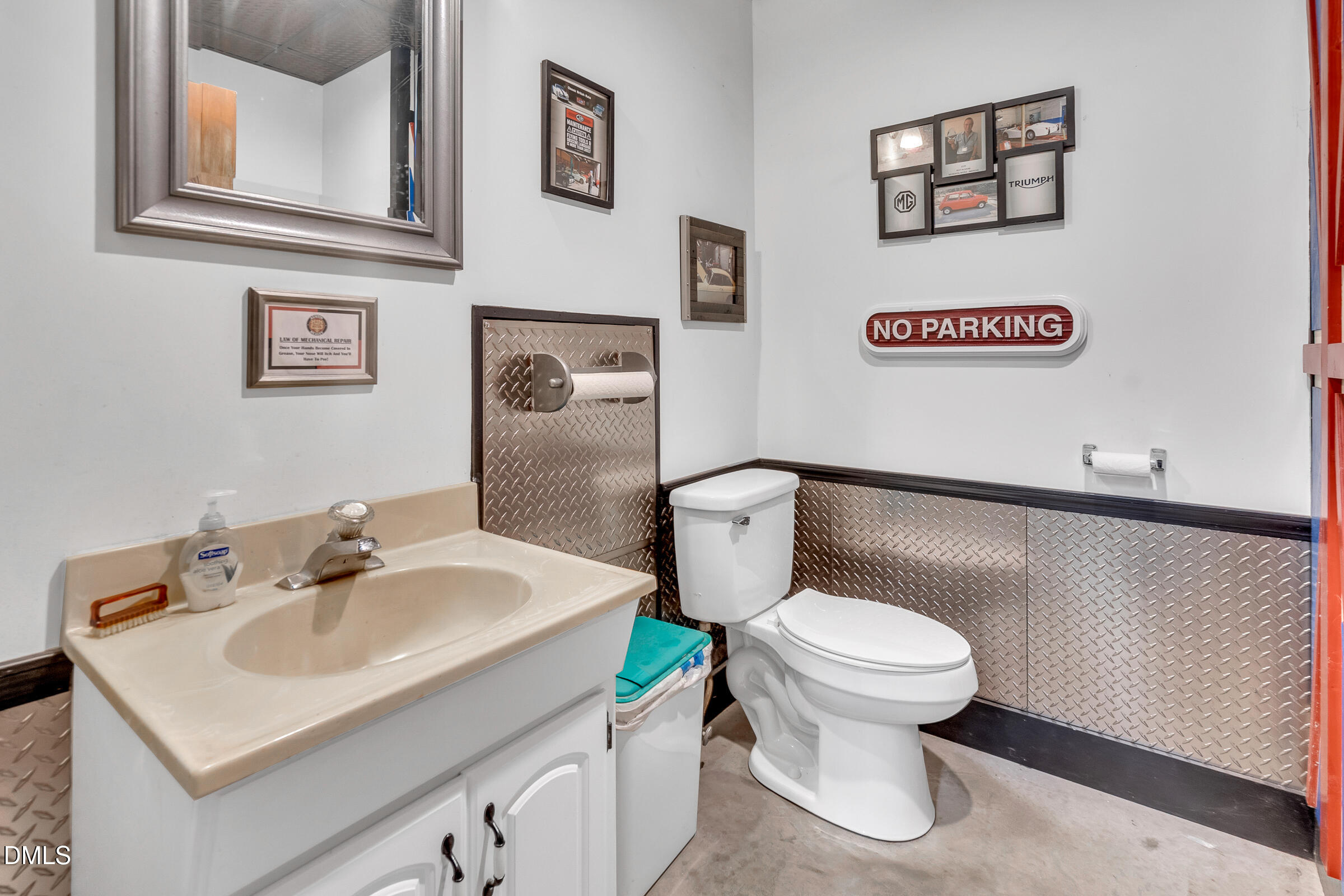 3021 Peebles Road Property Photo 7