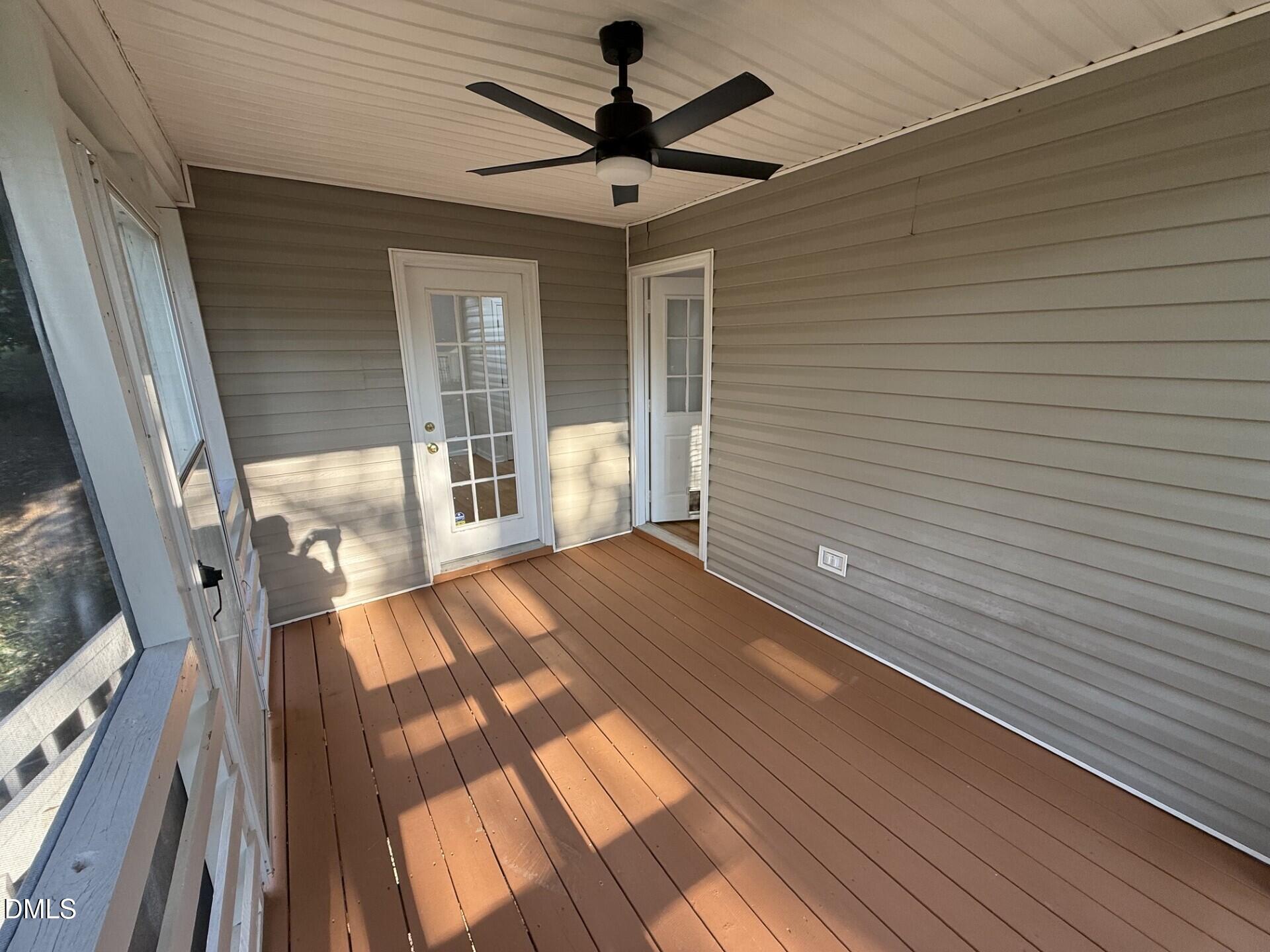 304 Aqua Marine Lane Property Photo 1