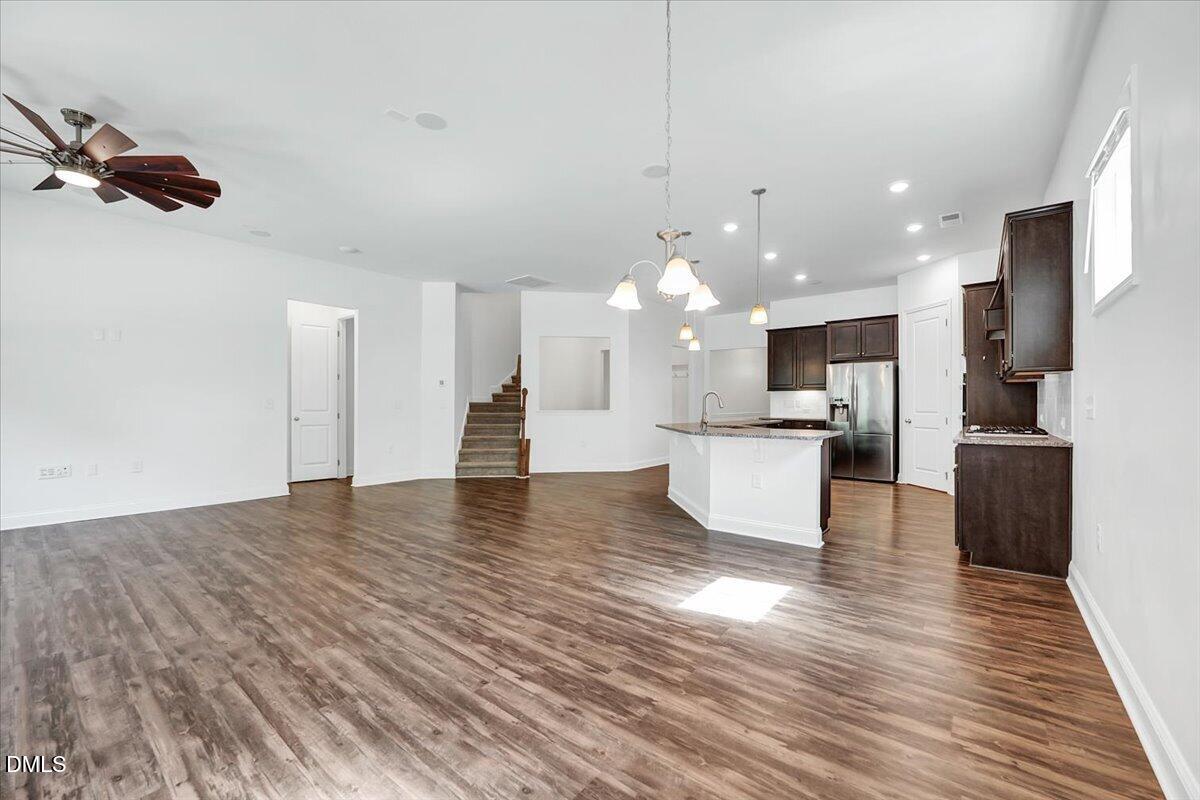 1660 Highpoint Street Property Photo 17