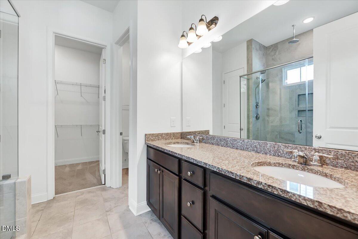 1660 Highpoint Street Property Photo 22