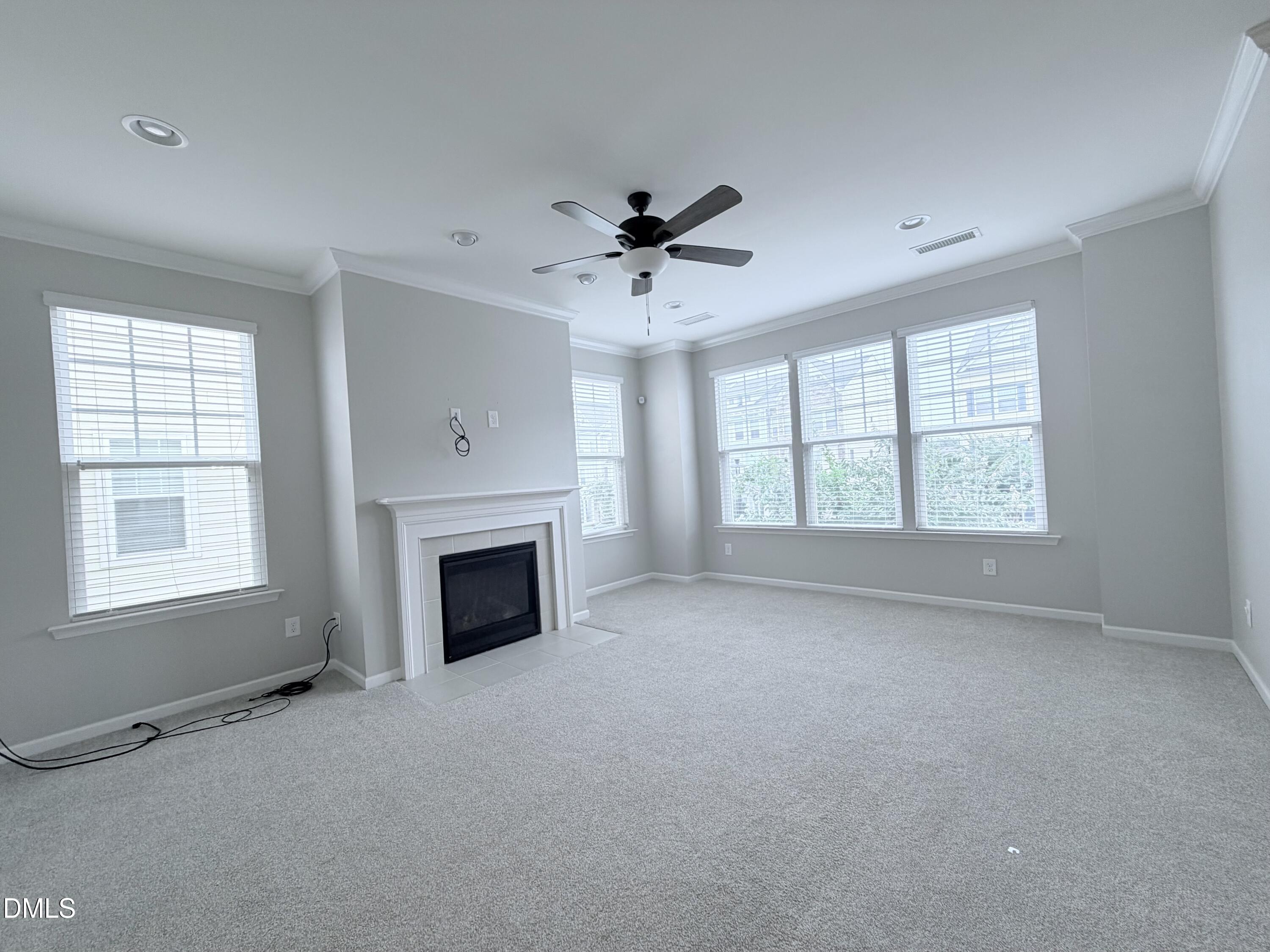 565 Grand Central Station Property Photo 7