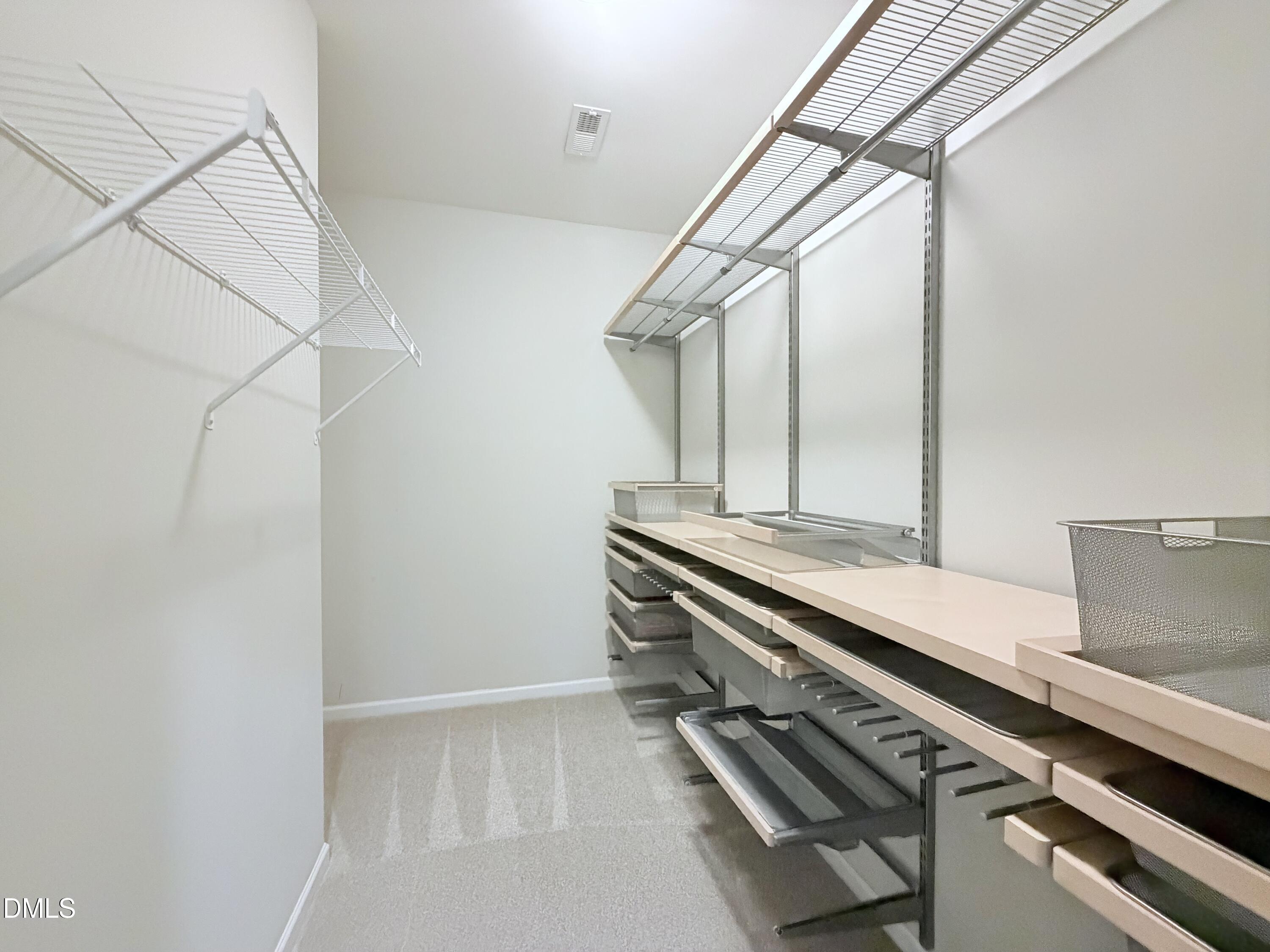 565 Grand Central Station Property Photo 14