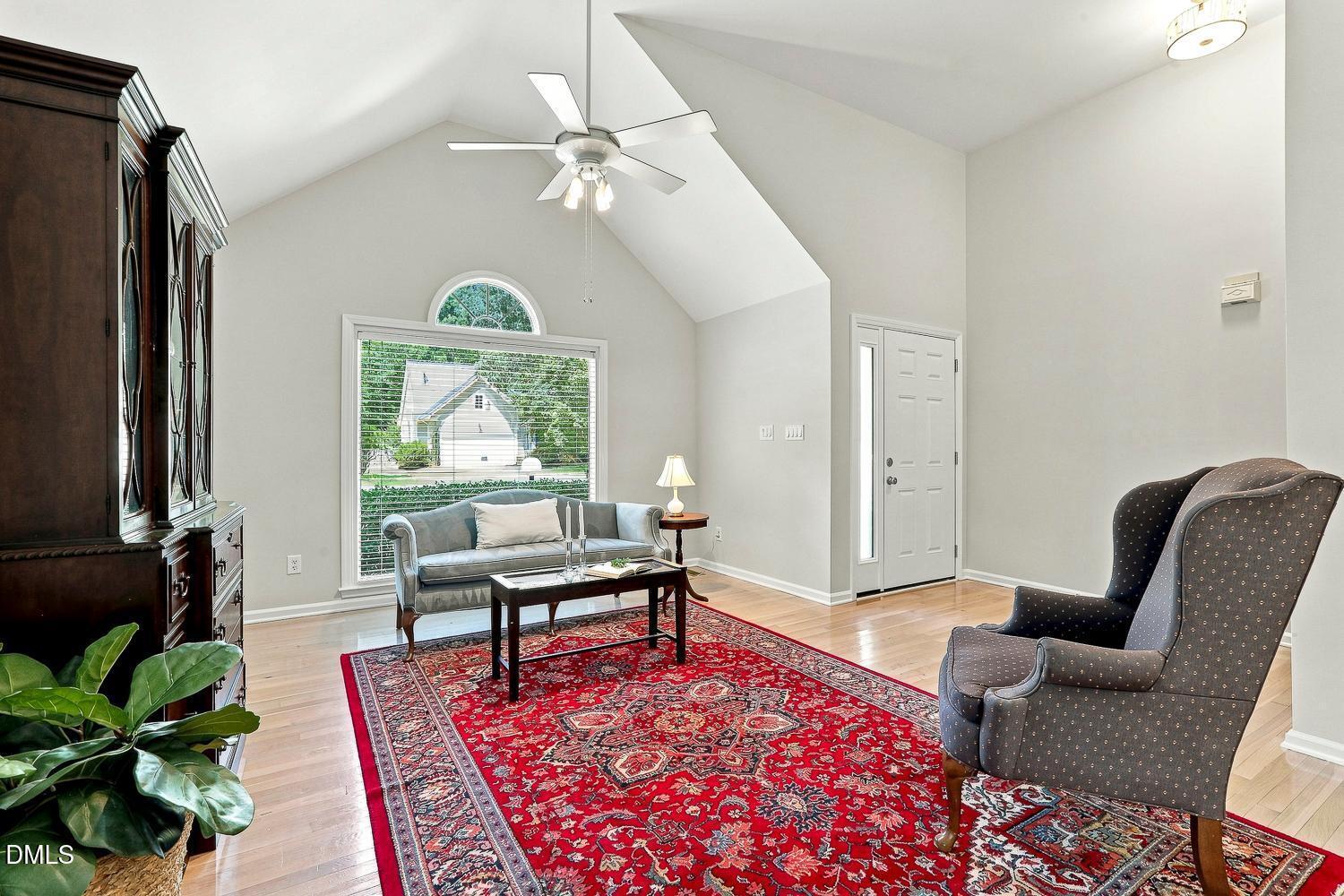 5237 Fairmead Circle Property Photo 5