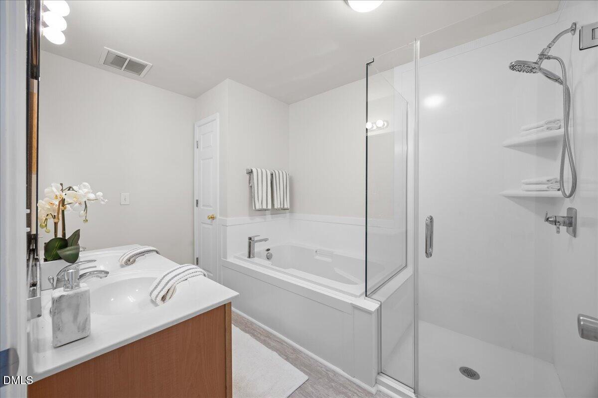 8610 Neuse Landing Lane Property Photo 23