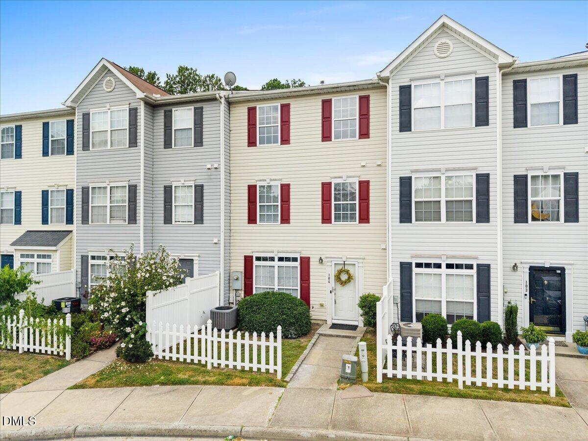 8610 Neuse Landing Lane Property Photo 34