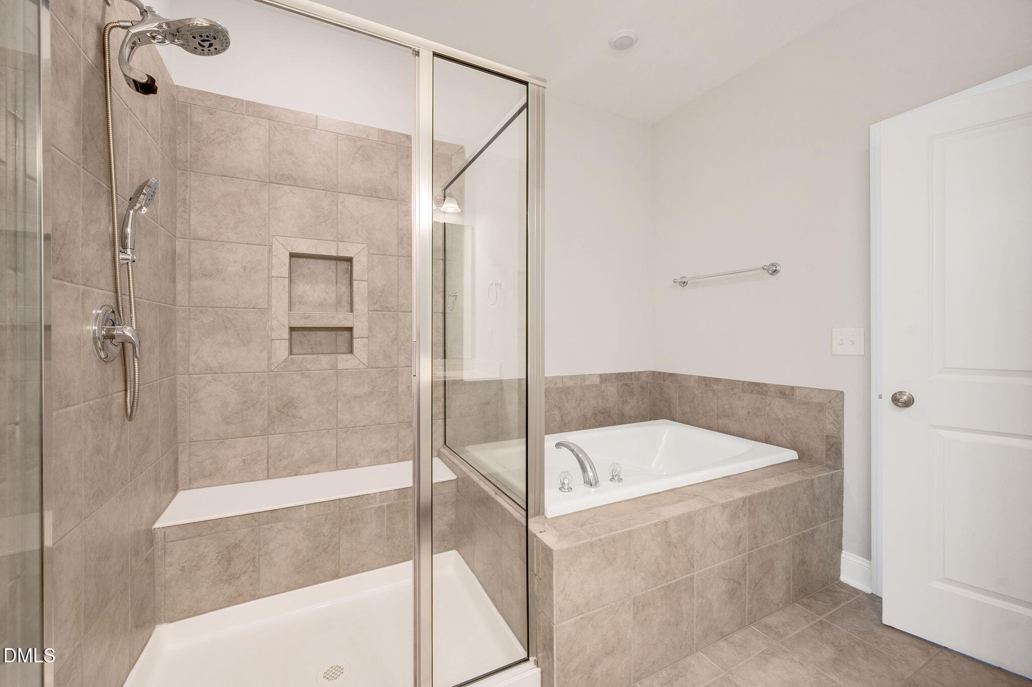 211 Amethyst Way Property Photo 22