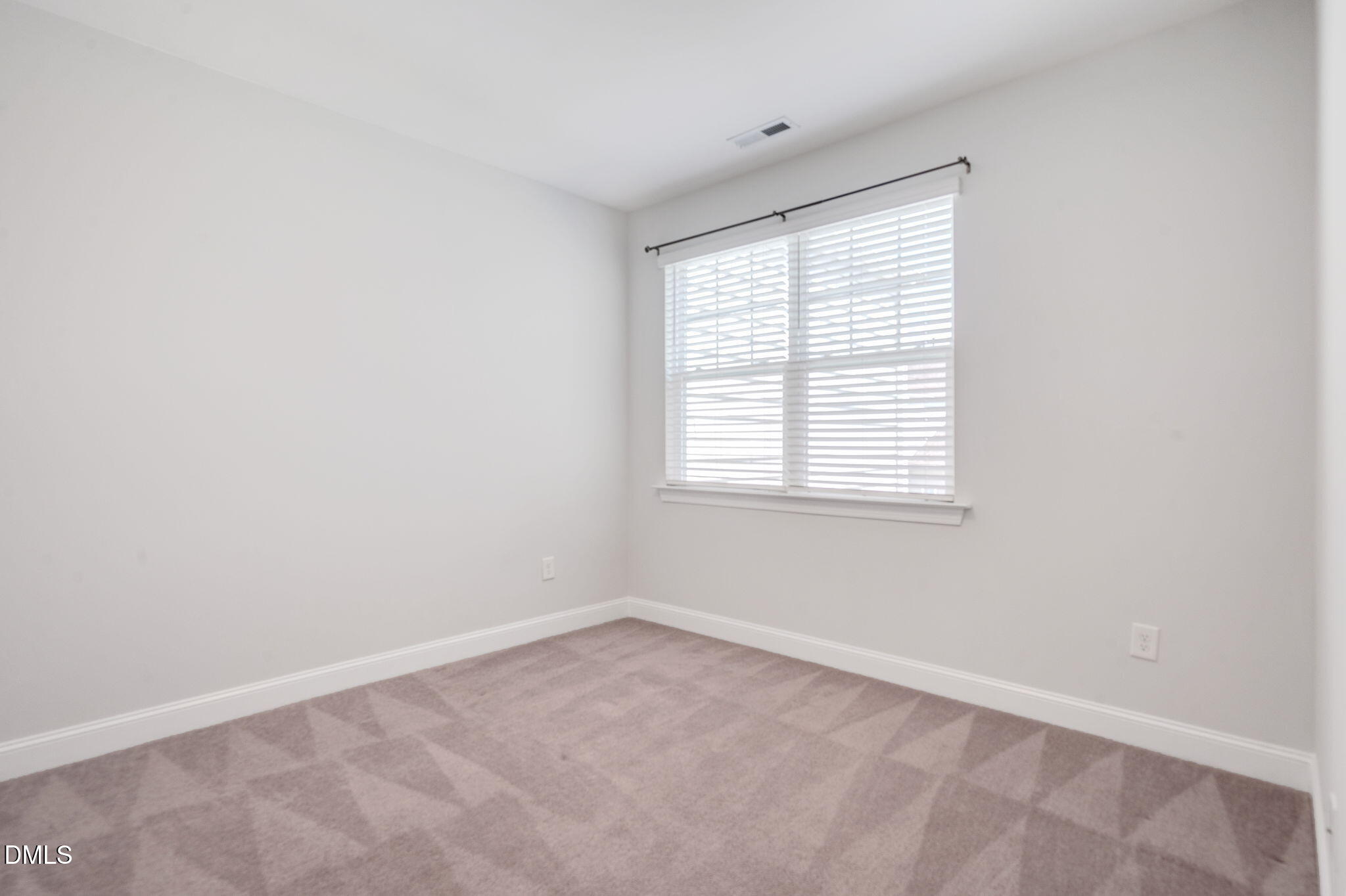 211 Amethyst Way Property Photo 30