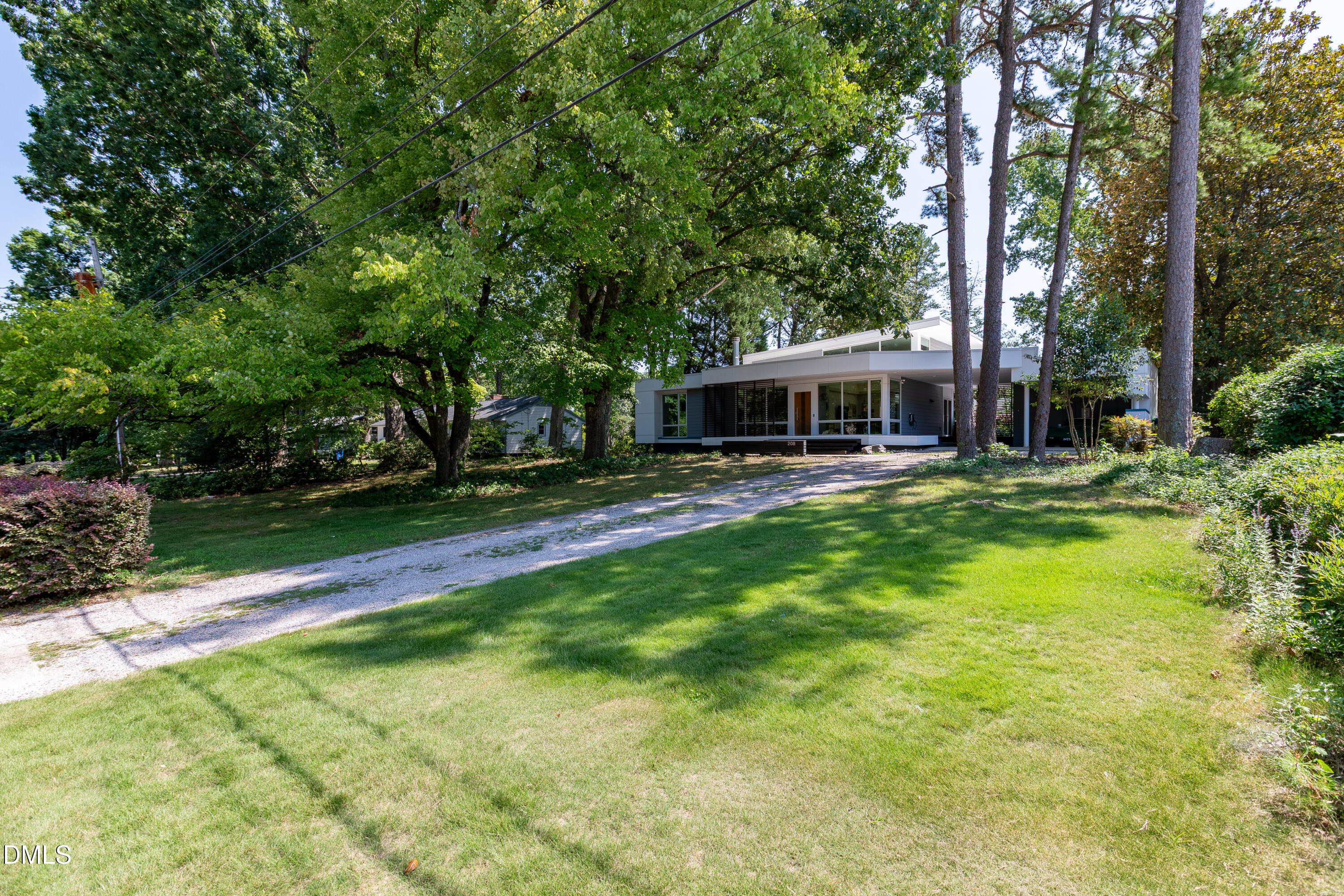 208 Windel Drive Property Photo 5