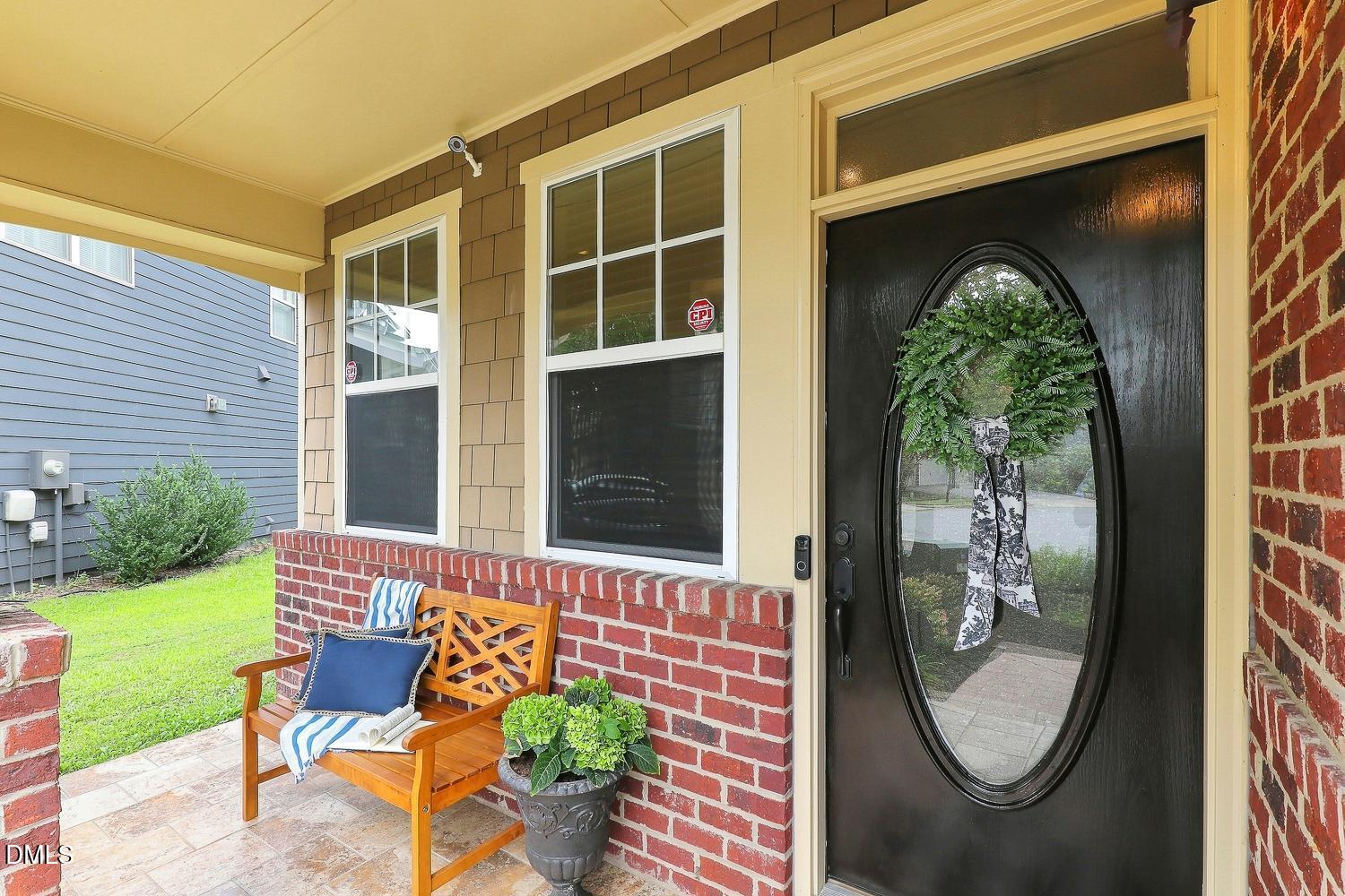 554 Front Ridge Drive Property Photo 3