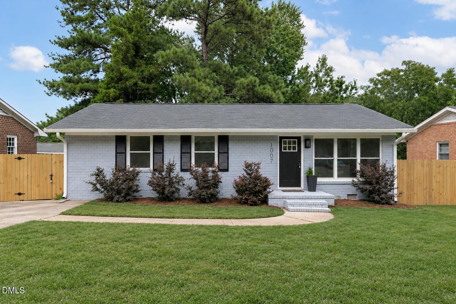 1007 Ancroft Avenue Property Photo 1