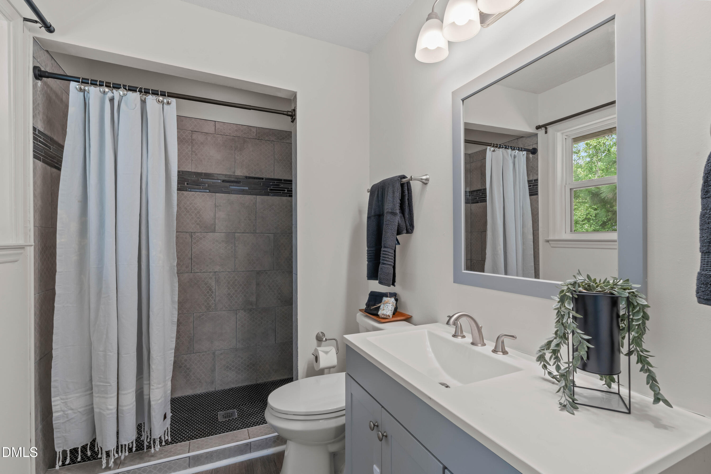 1007 Ancroft Avenue Property Photo 12