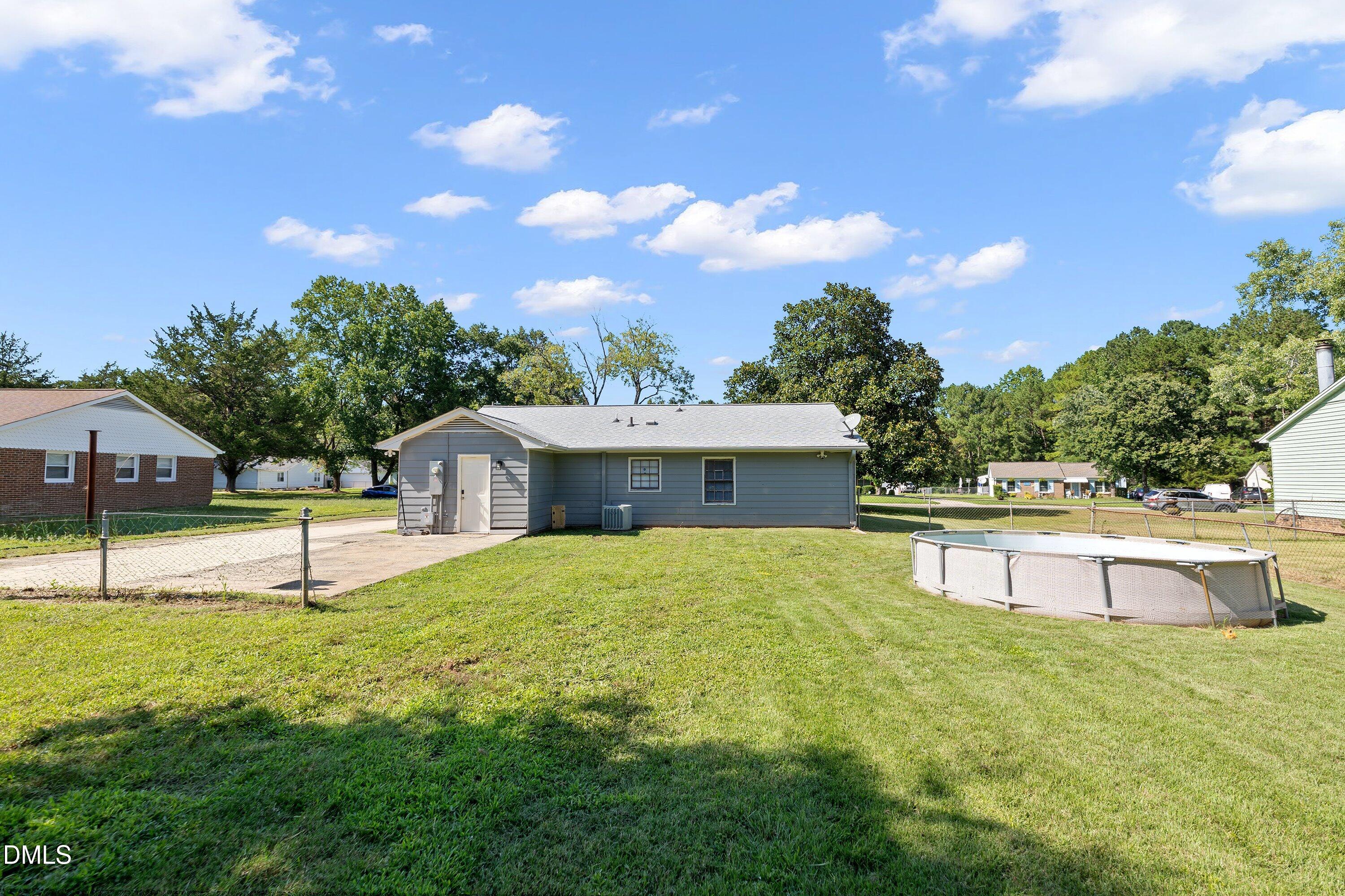 212 Overlook Avenue Property Photo 2