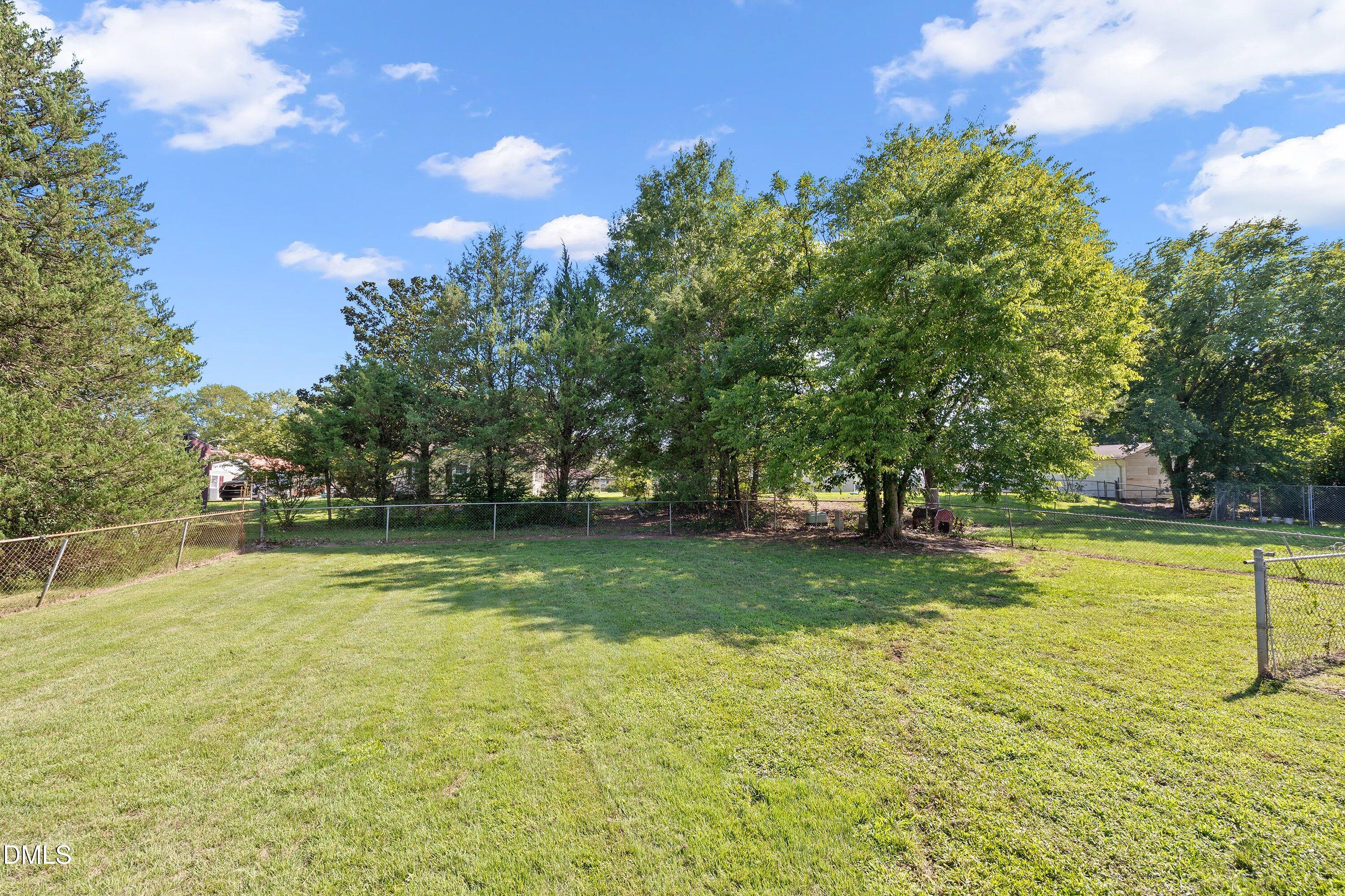 212 Overlook Avenue Property Photo 3