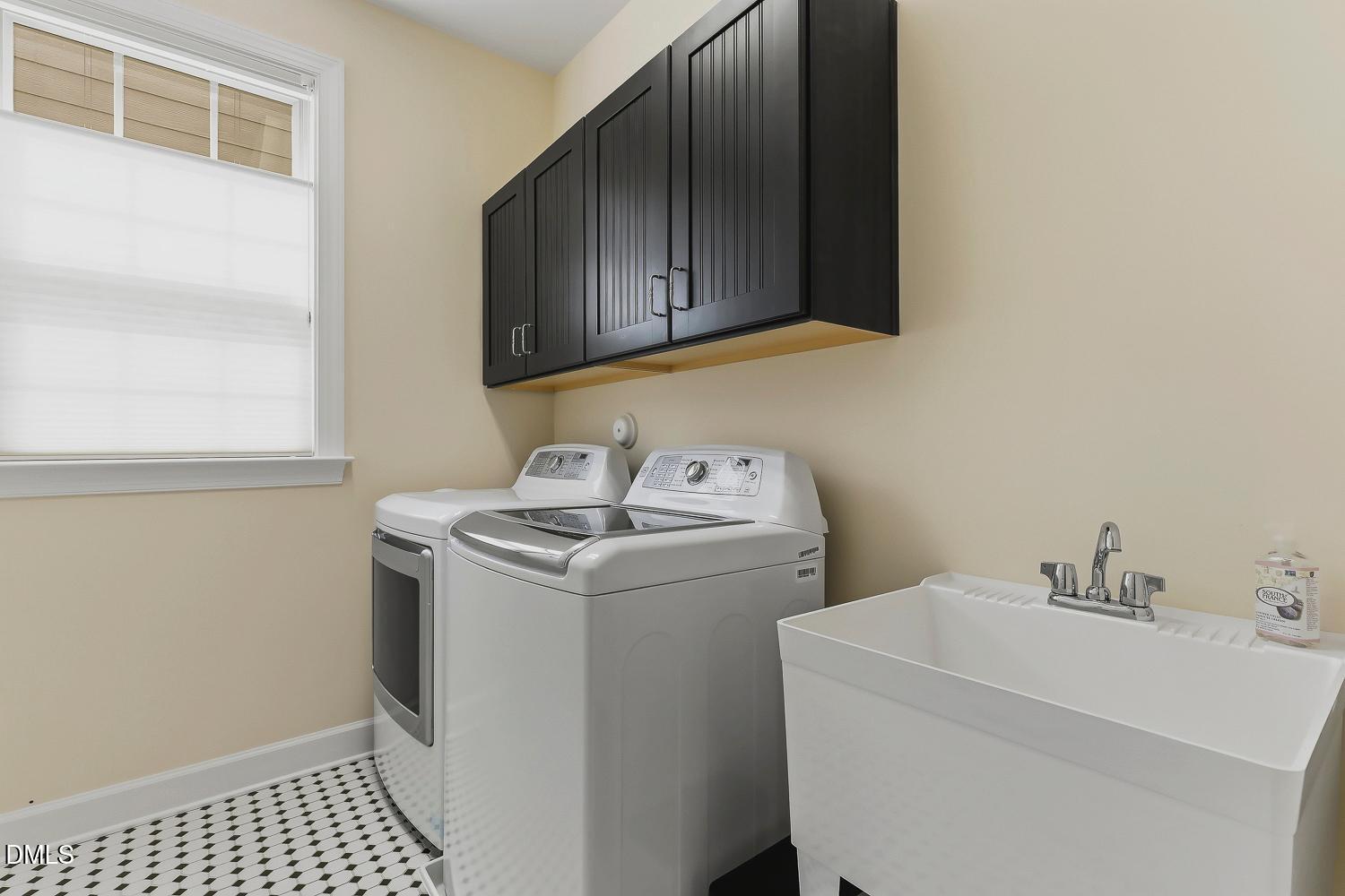 1331 English Cottage Lane Property Photo 46