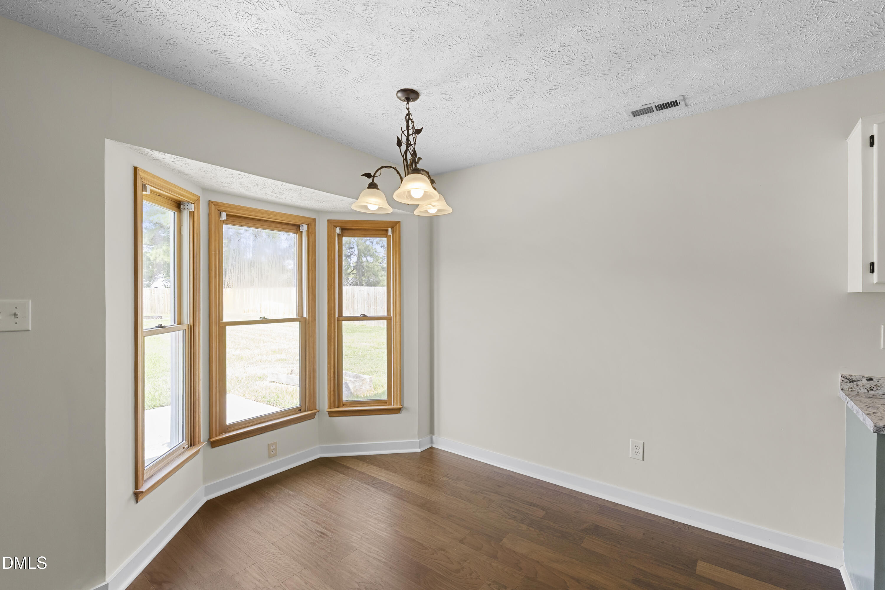 174 Eulon Loop Property Photo 16