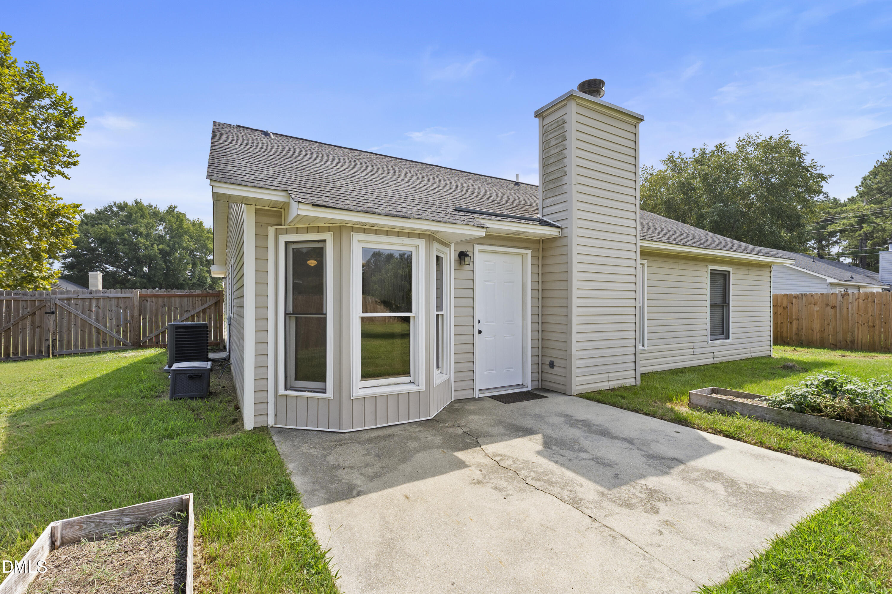174 Eulon Loop Property Photo 33