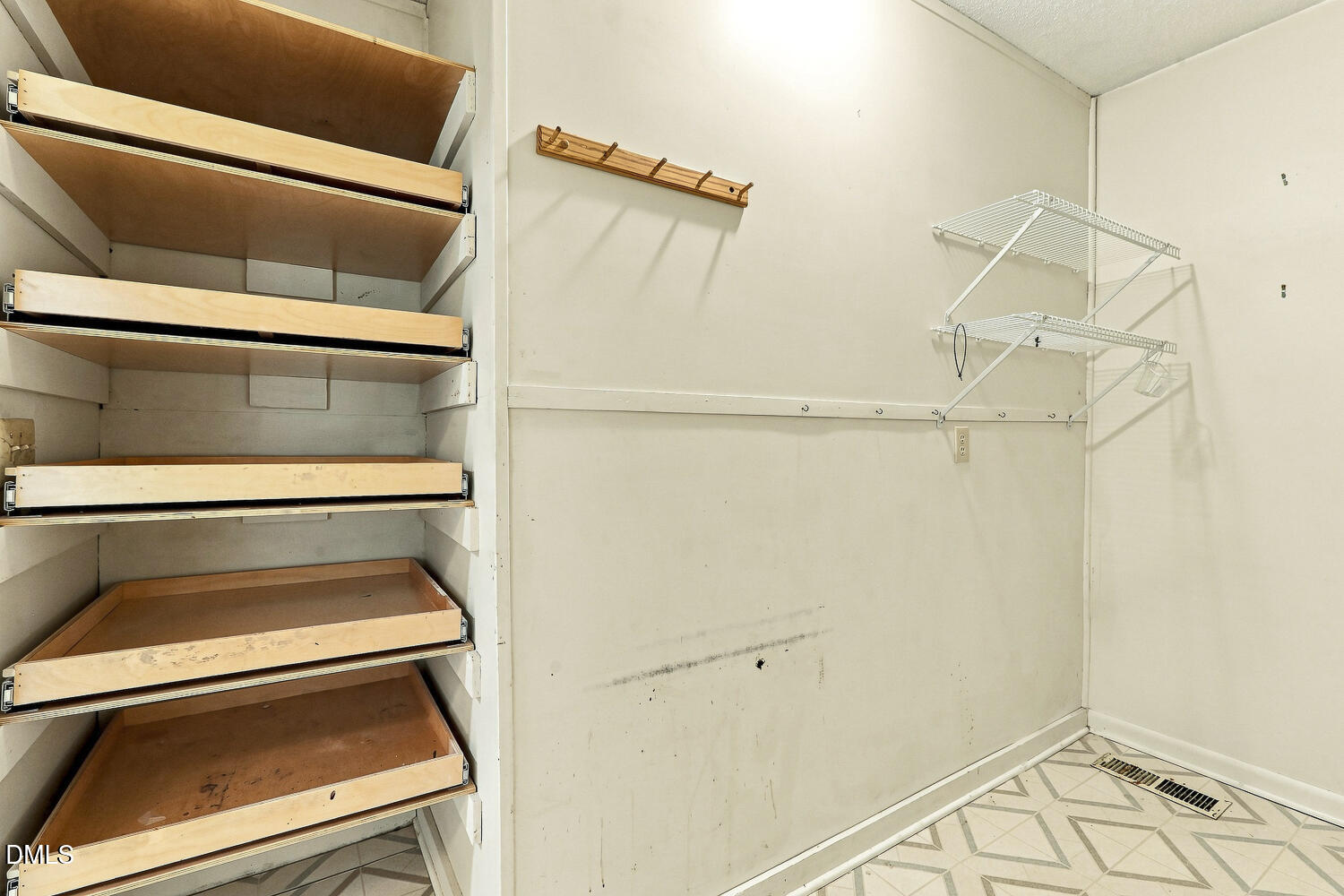 2020 Ramsgate Street Property Photo 18