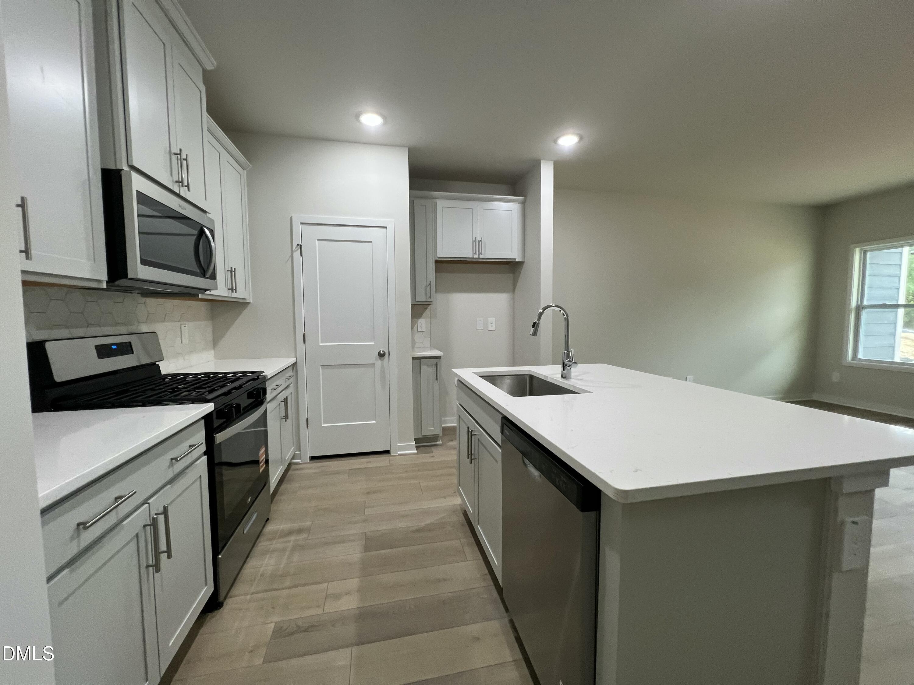 6083 Spring Forest Road Property Photo 4