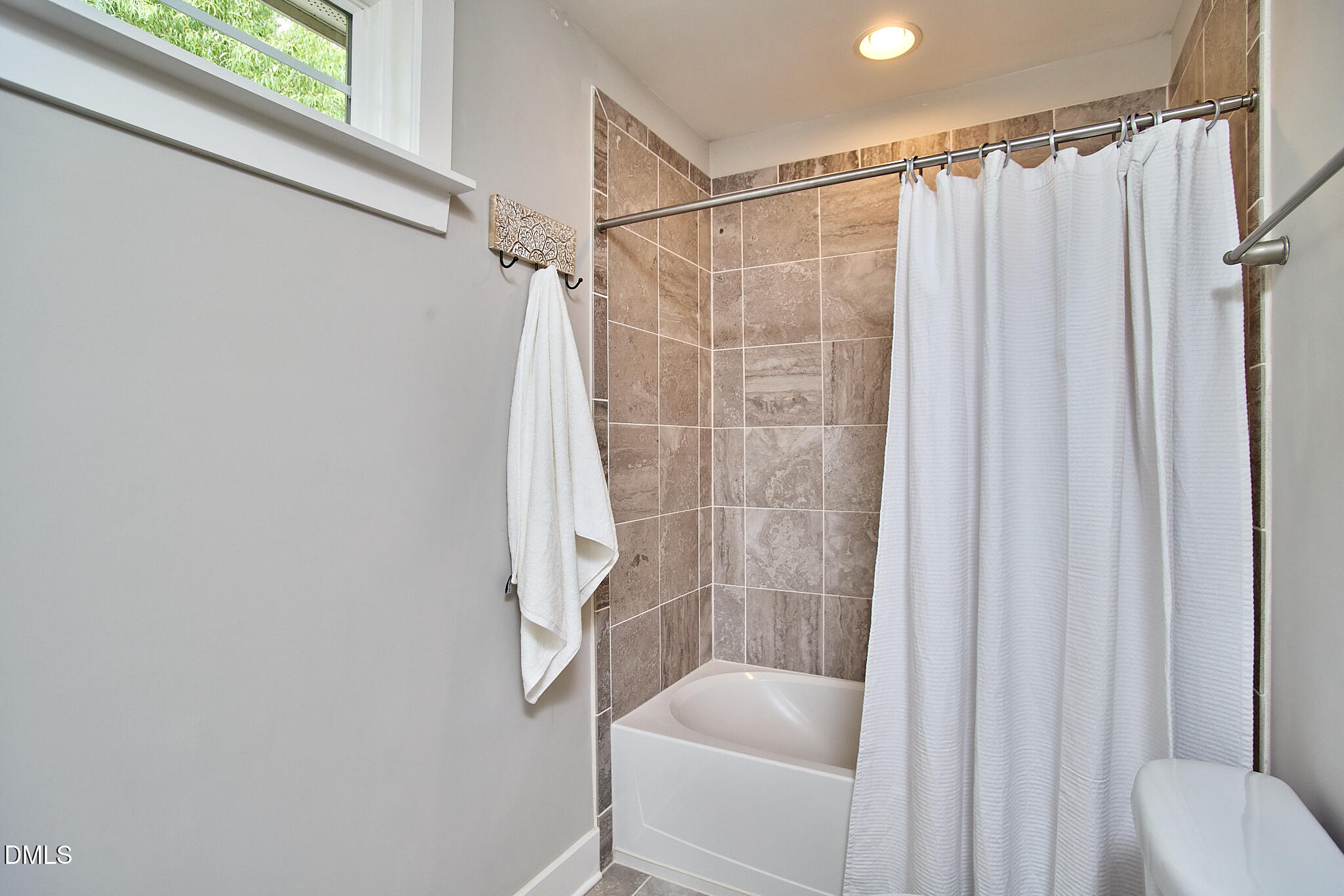 2012 Watson Road Property Photo 33