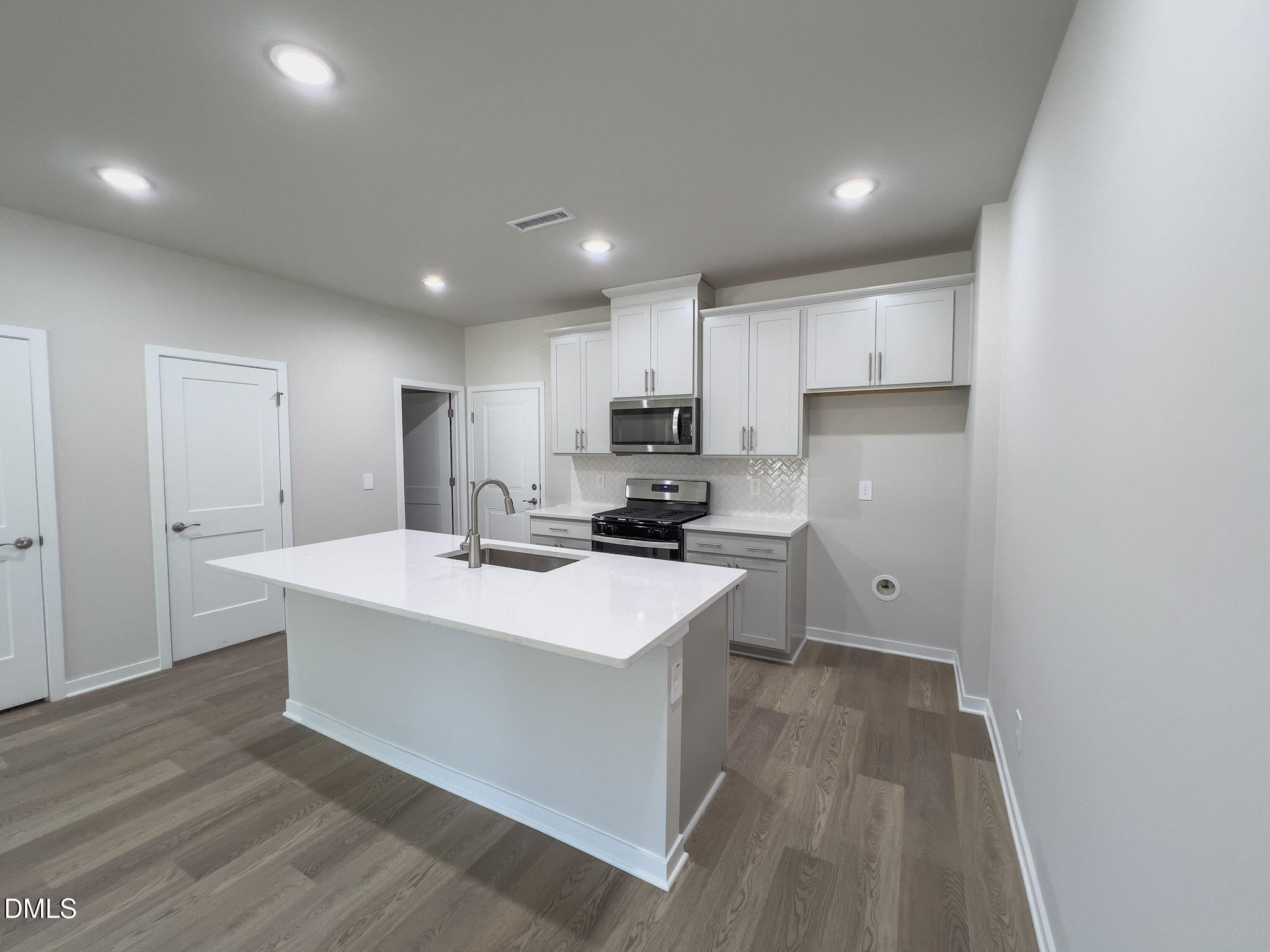 6051 Spring Forest Road Property Photo 6