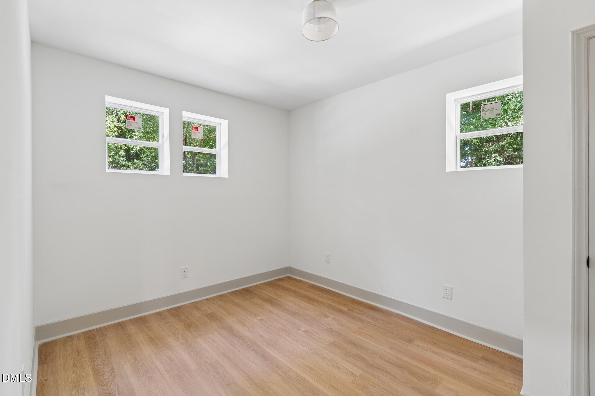 2902 Kanewood Drive Property Photo 28
