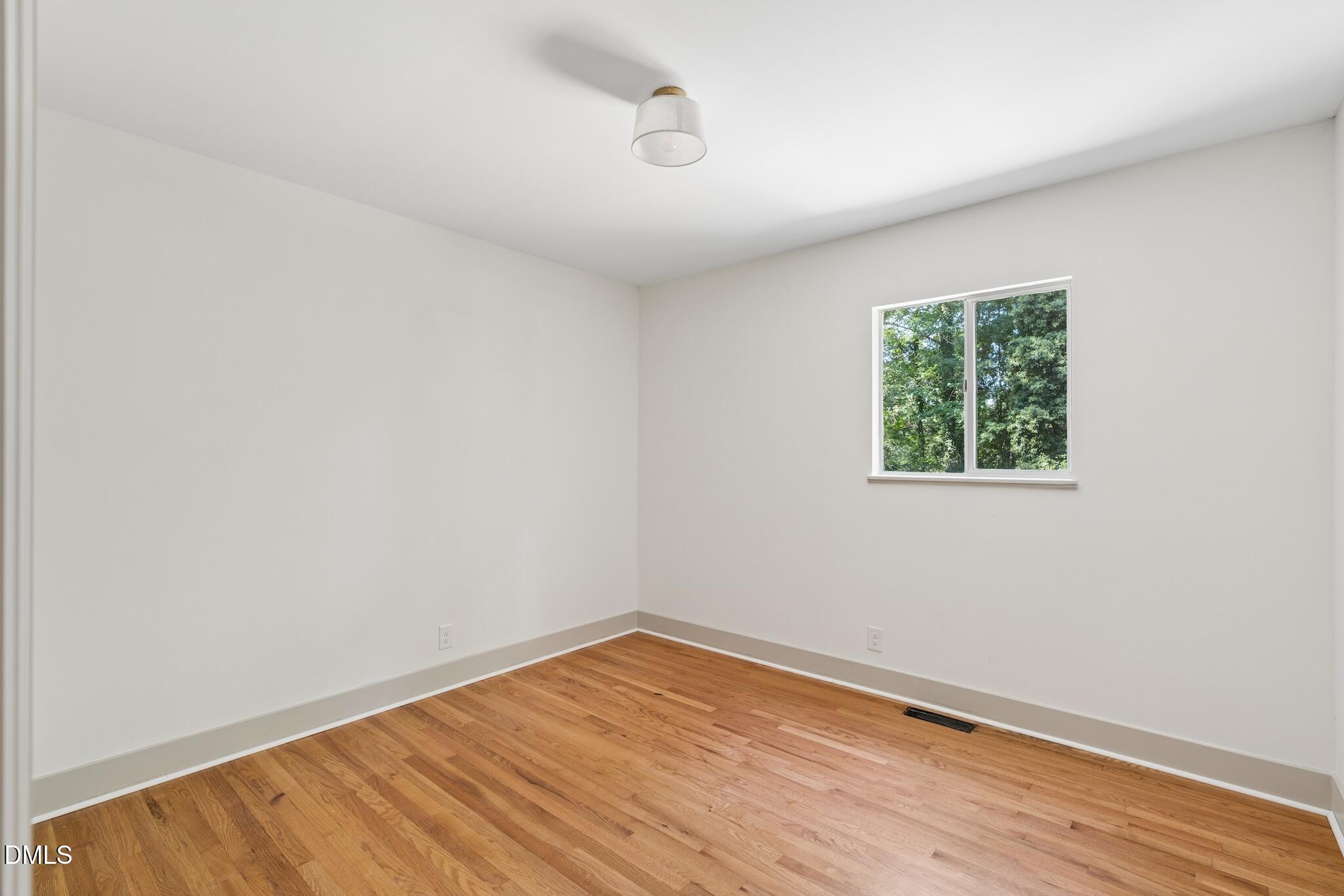 2902 Kanewood Drive Property Photo 50
