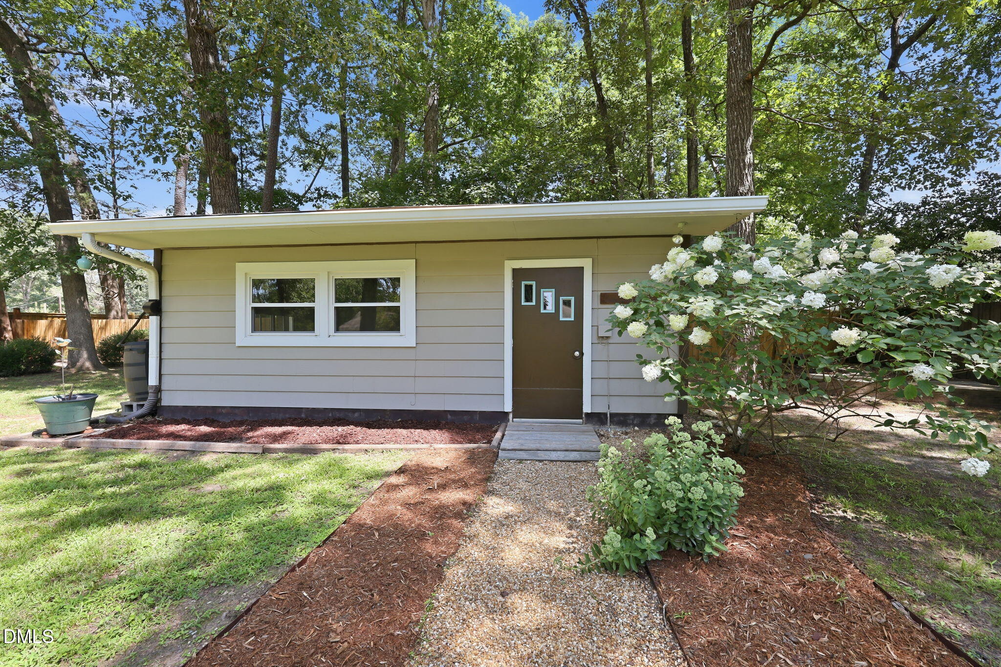 3729 Cambridge Road Property Photo 28