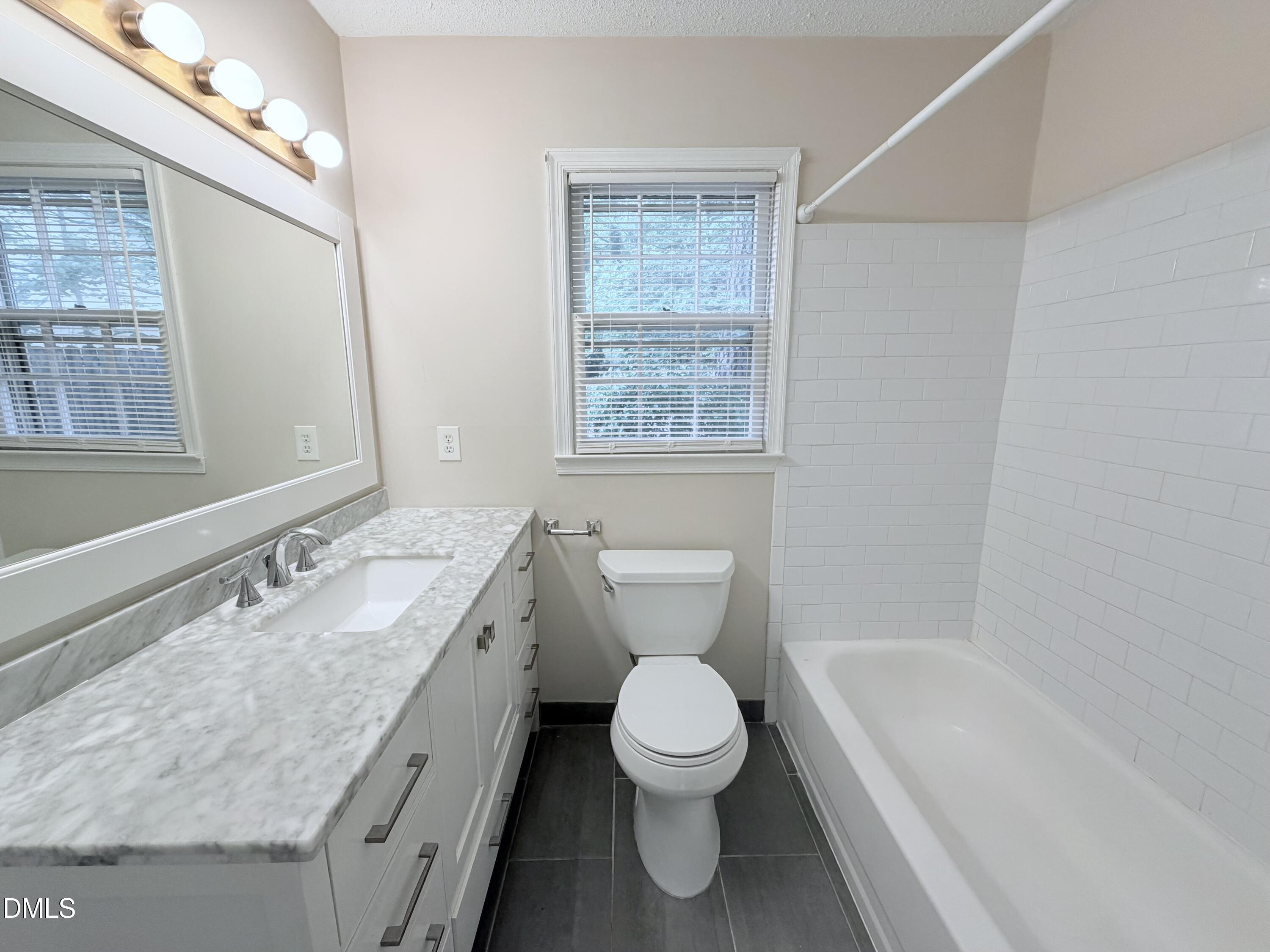 200 Coachman Drive Property Photo 4