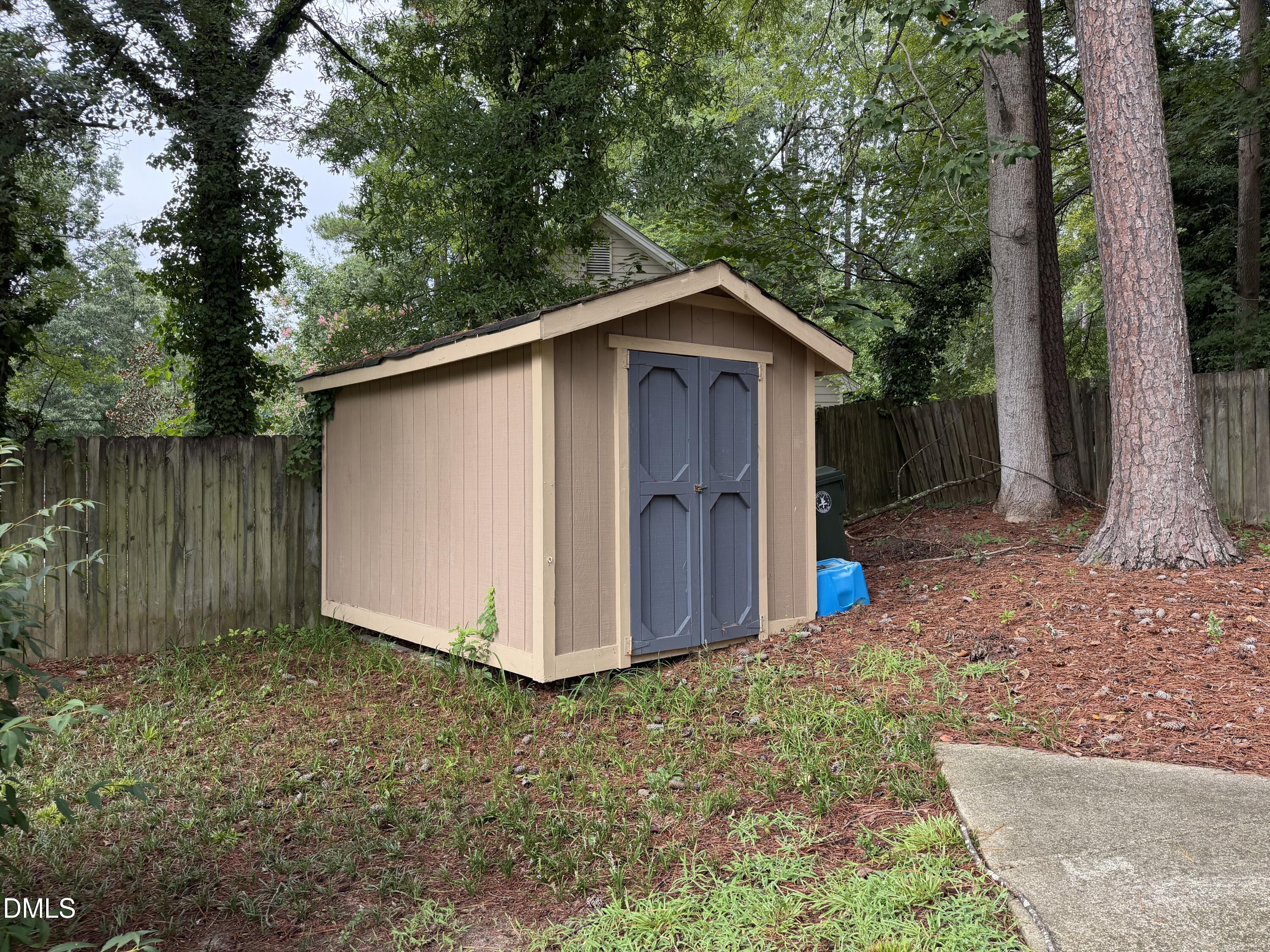 200 Coachman Drive Property Photo 15