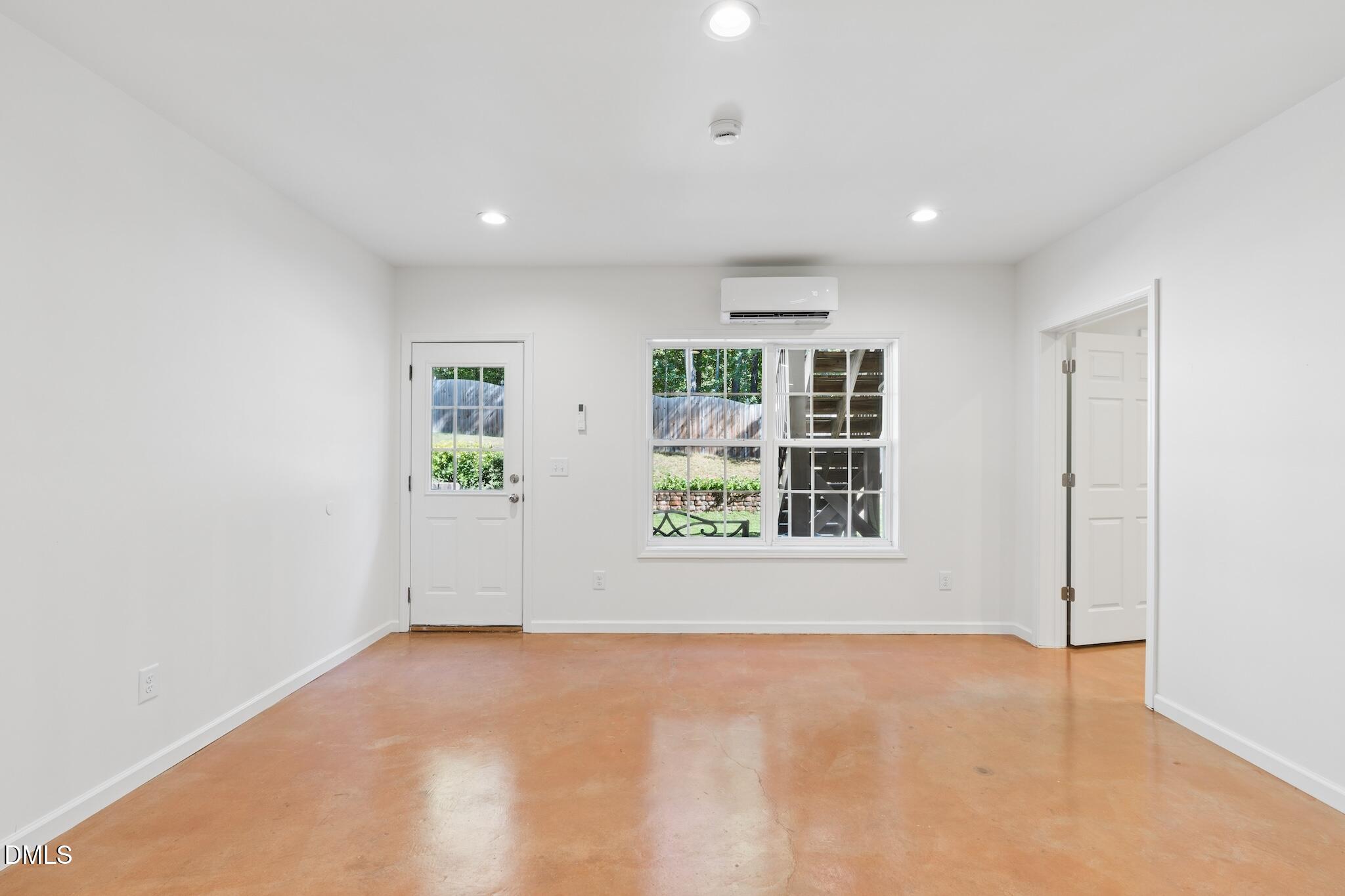 715 Straywhite Avenue Property Photo 27