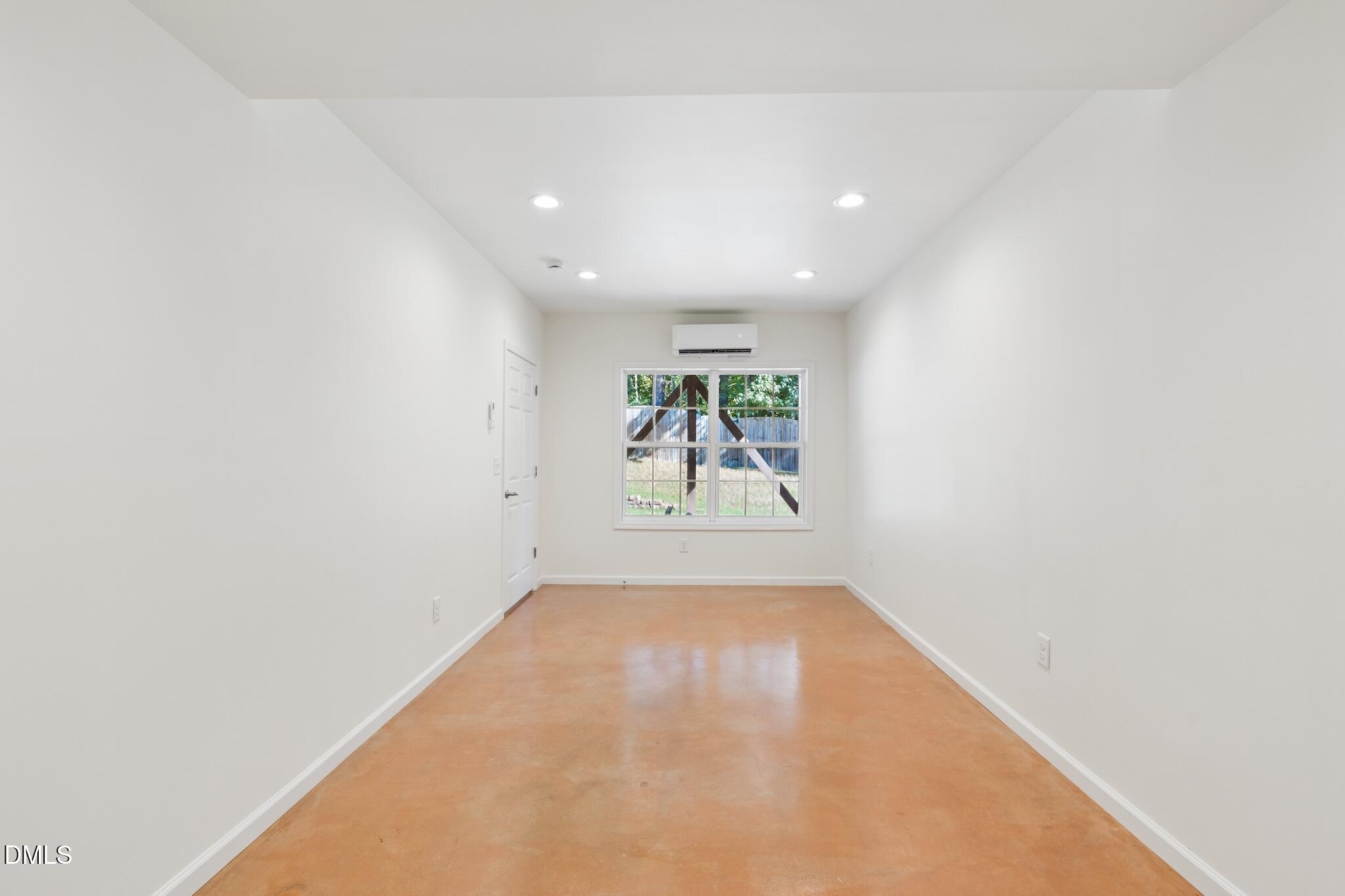 715 Straywhite Avenue Property Photo 28