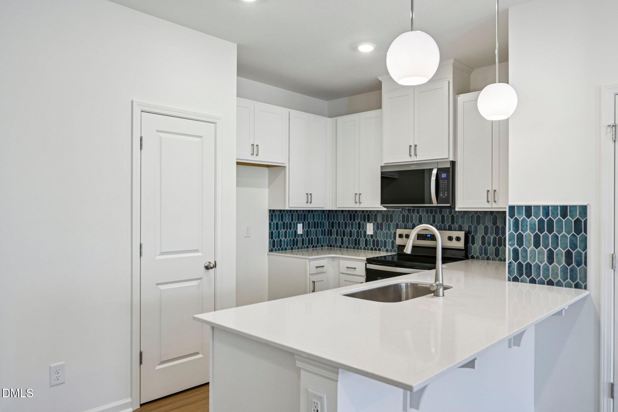 3023 Glen Lyon Drive Property Photo 13