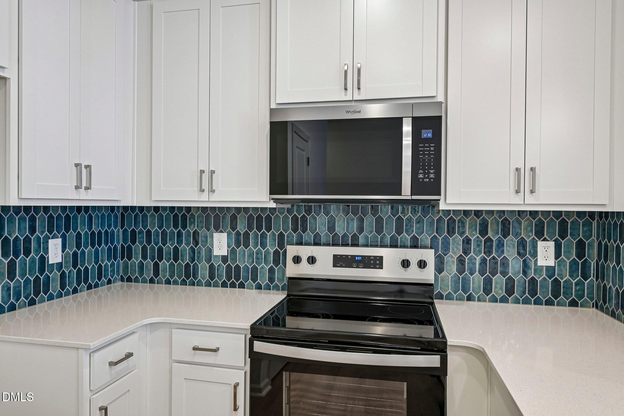3023 Glen Lyon Drive Property Photo 14
