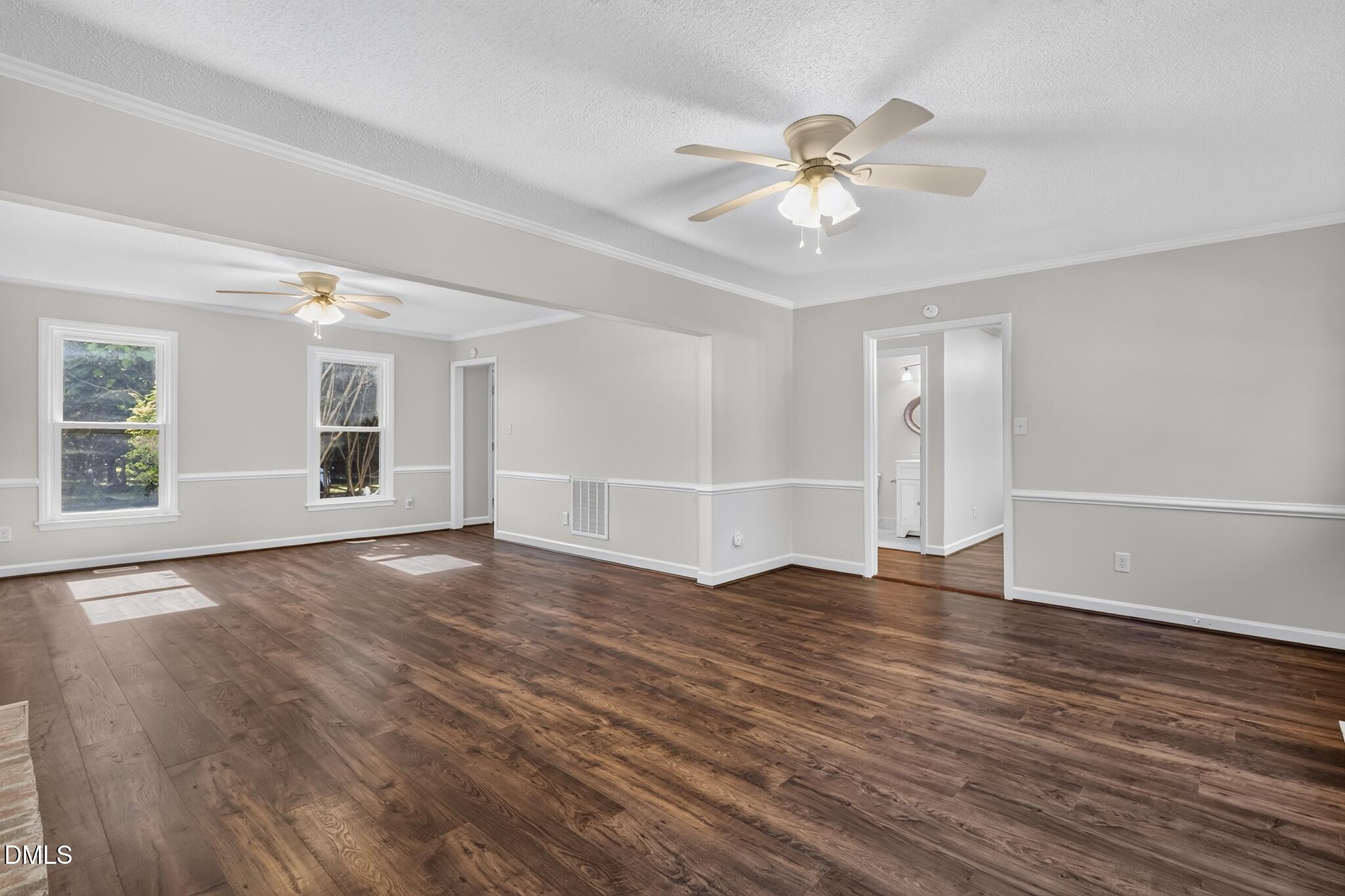 1424 Laughridge Drive Property Photo 10