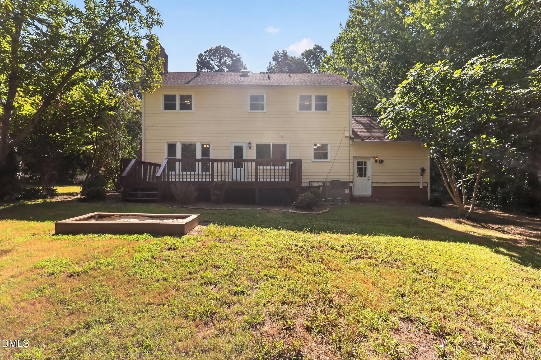 1424 Laughridge Drive Property Photo 16