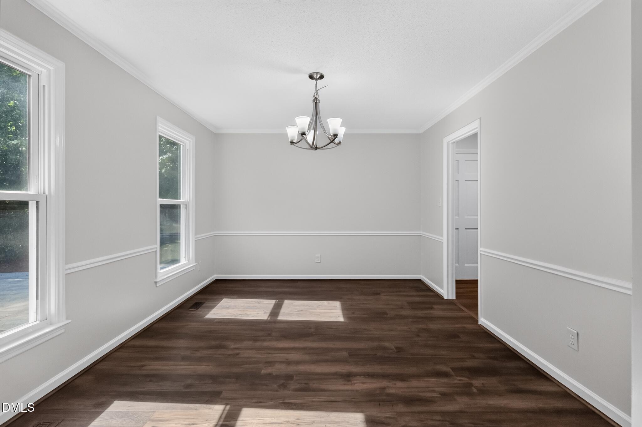 1424 Laughridge Drive Property Photo 17