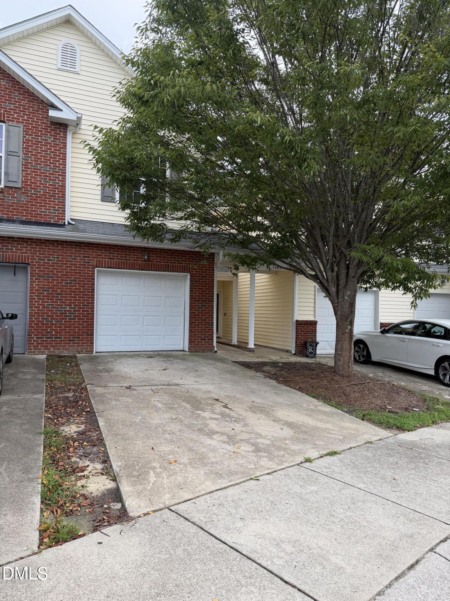 1103 Hadel Place Property Photo 1