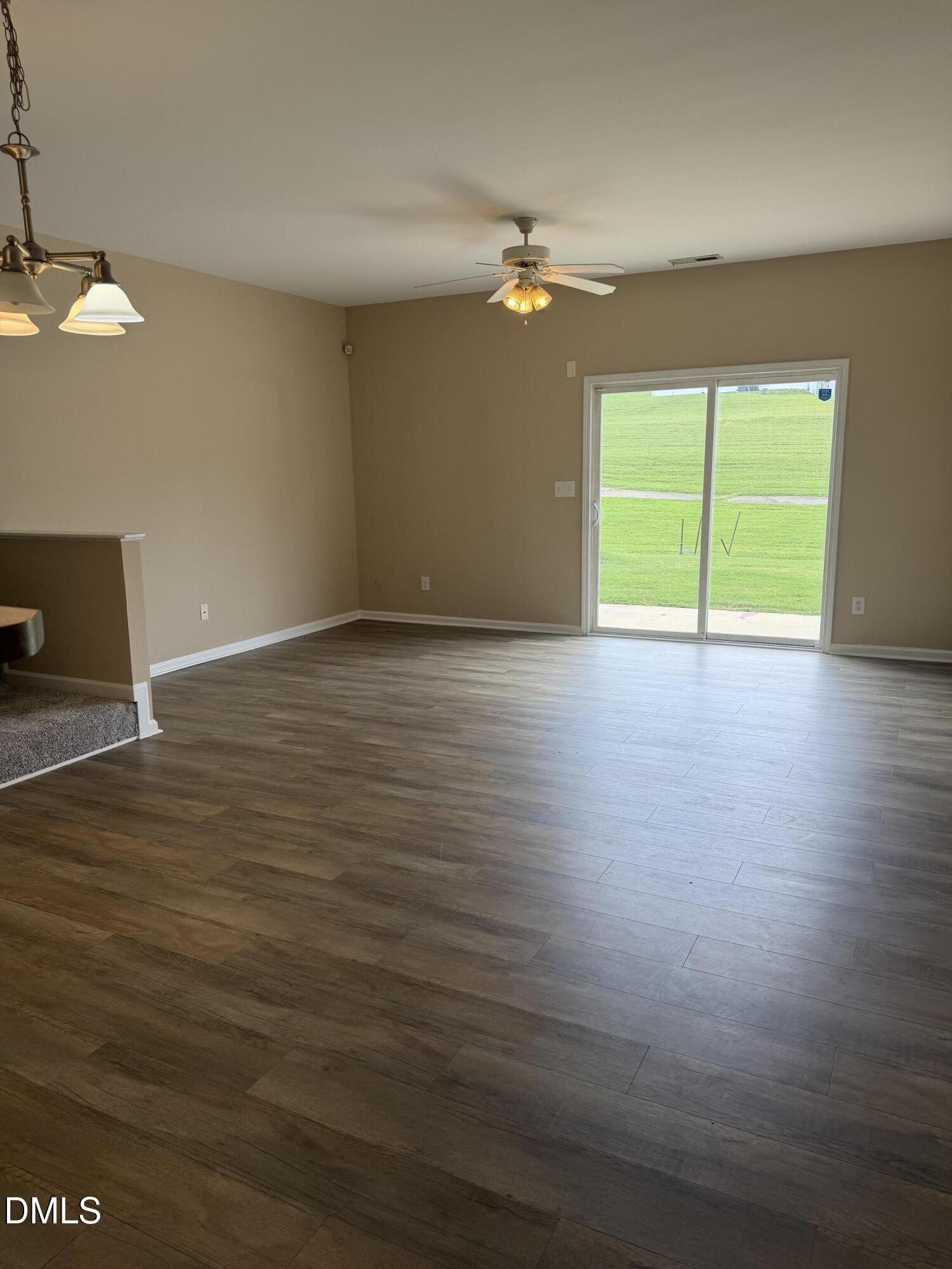 1103 Hadel Place Property Photo 8