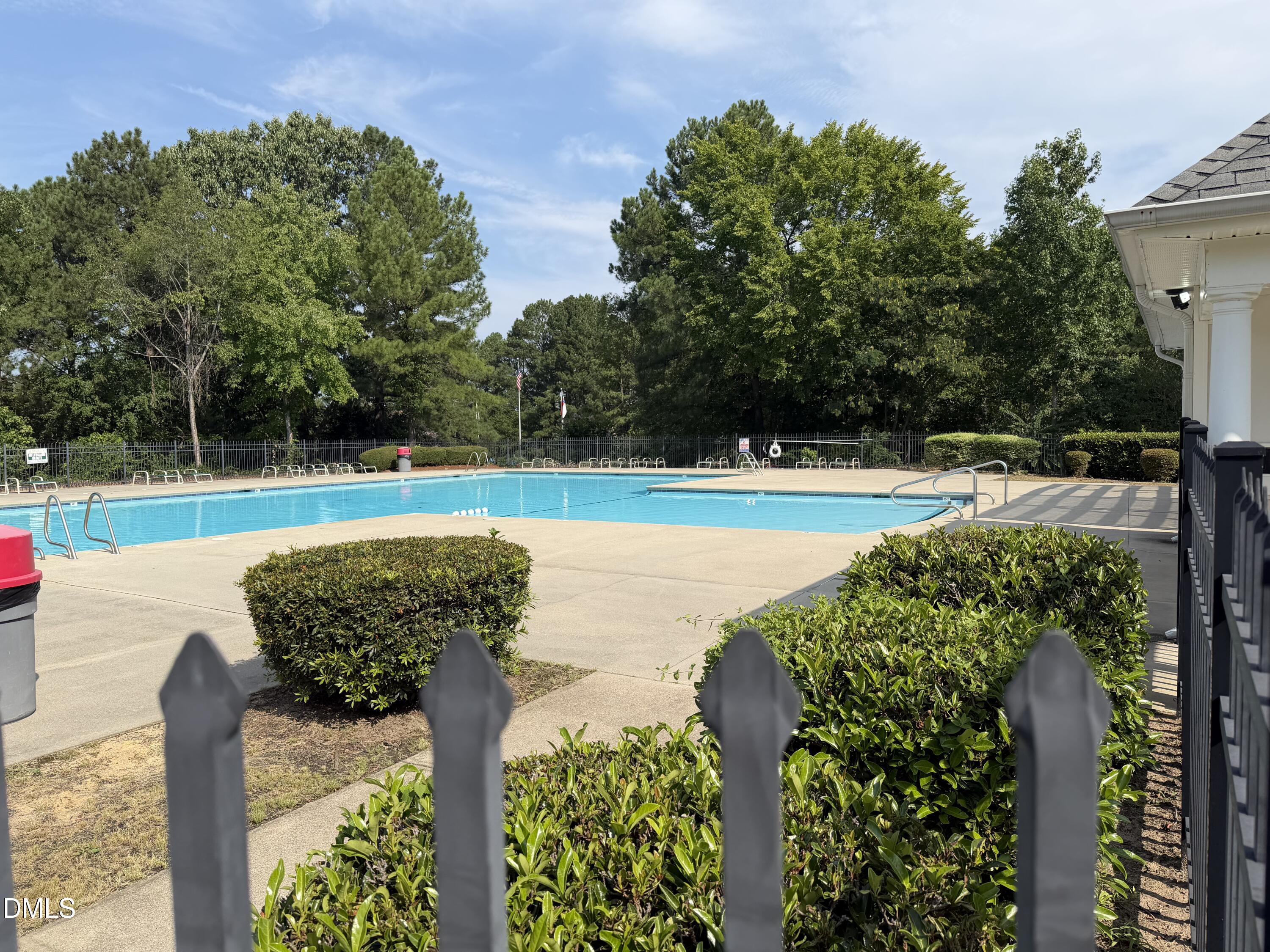 1103 Hadel Place Property Photo 16