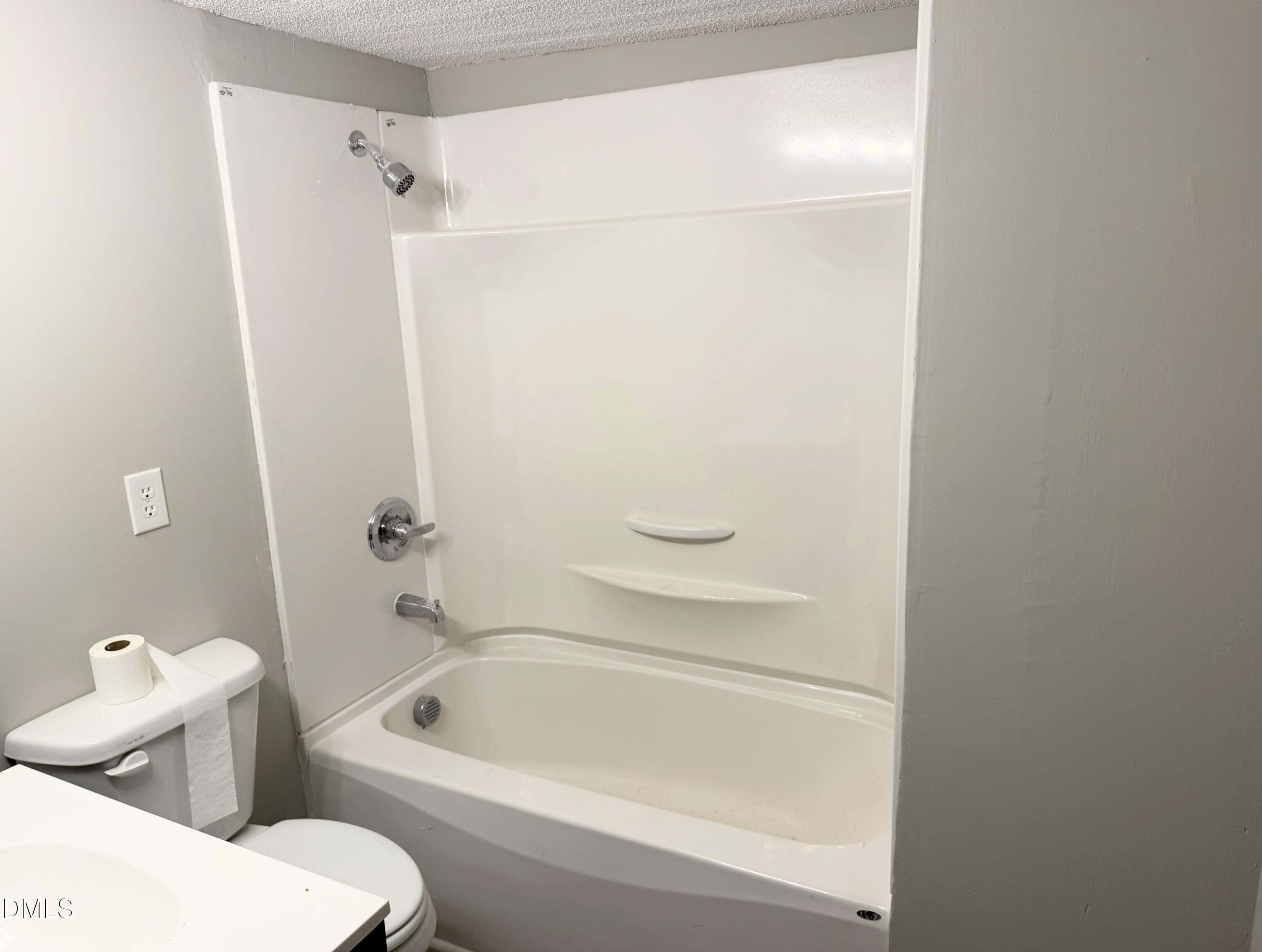 112 2nd Street Property Photo 6