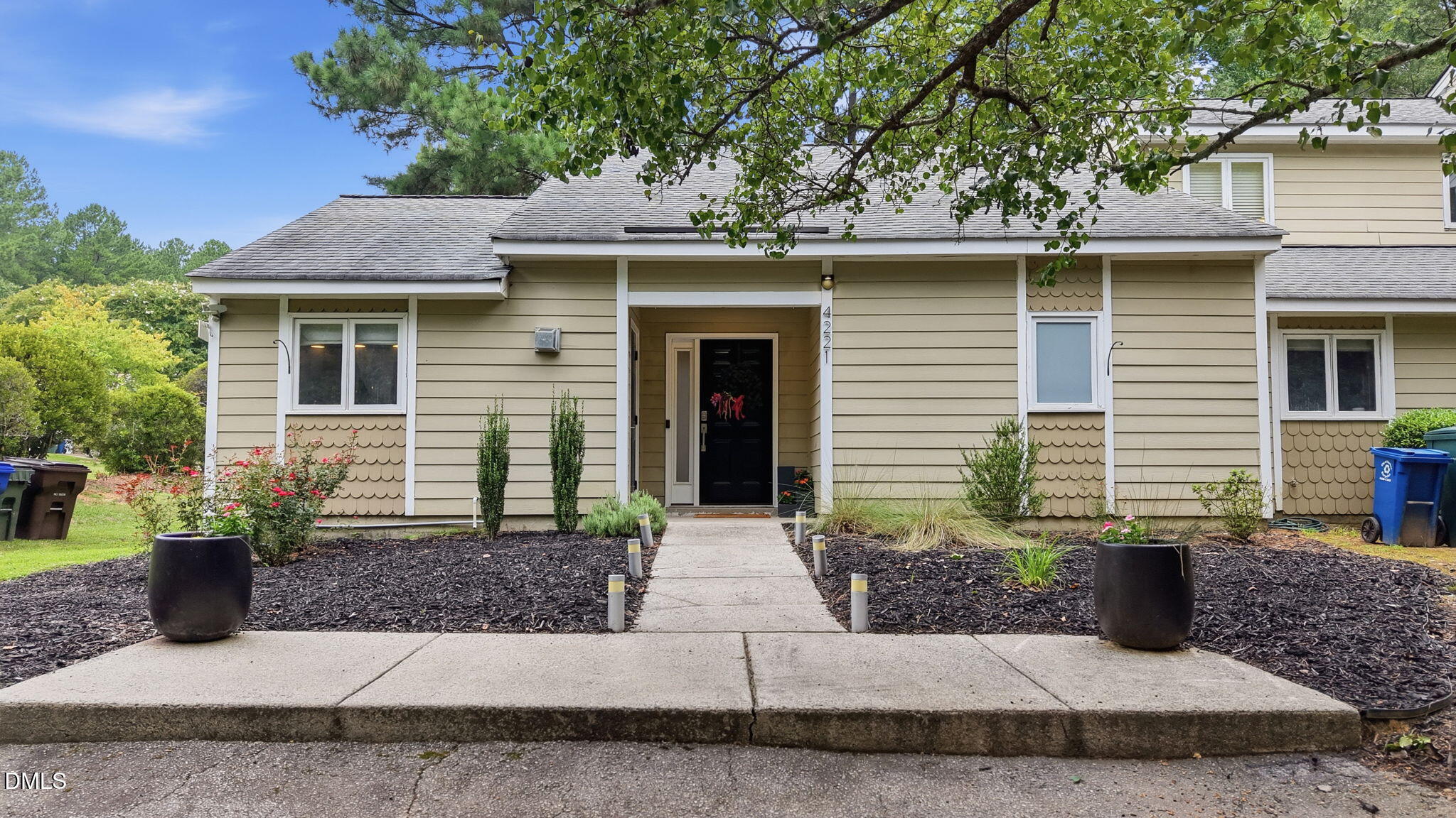 4221 Pin Oak Drive Property Photo 1